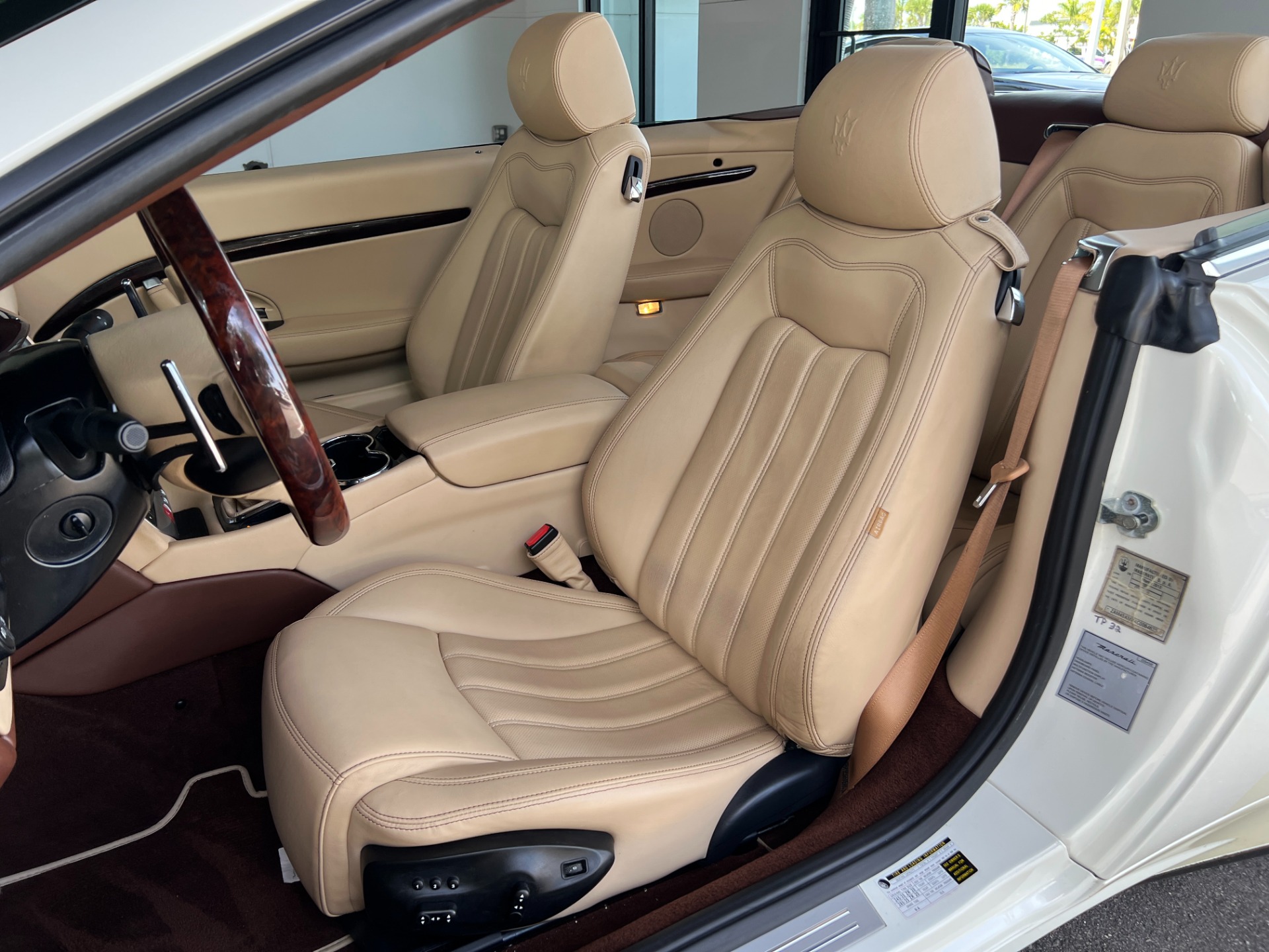 Used-2012-Maserati-GranTurismo