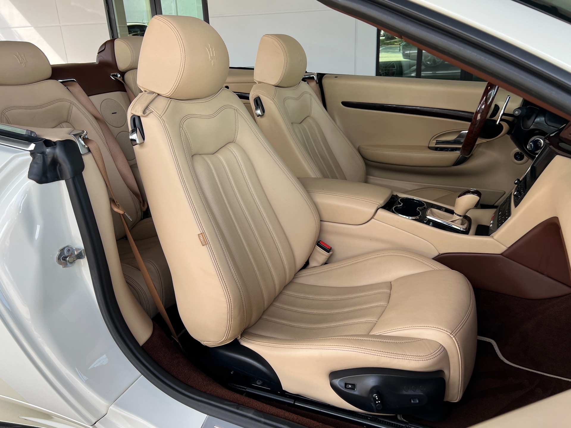 Used-2012-Maserati-GranTurismo
