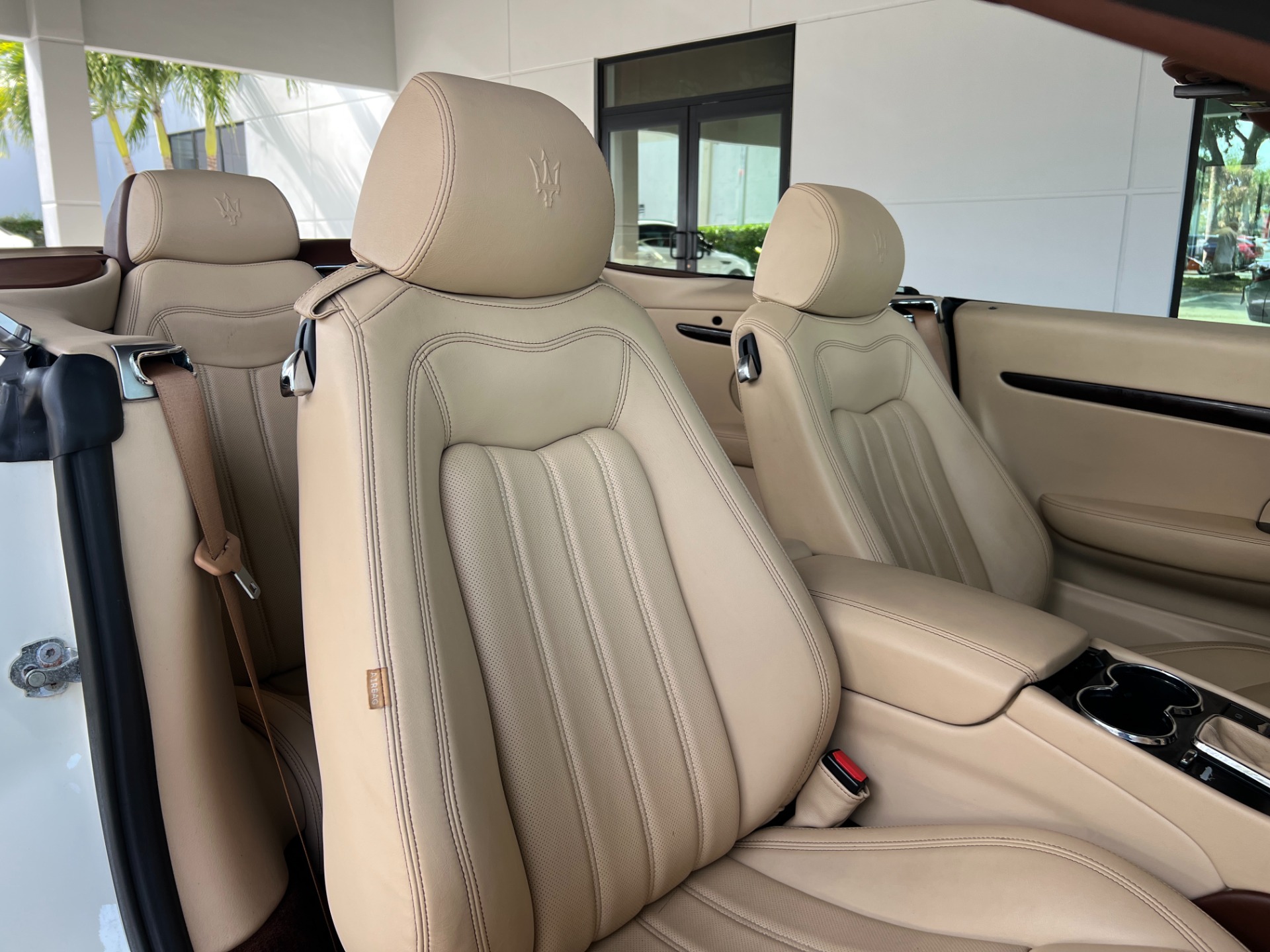 Used-2012-Maserati-GranTurismo
