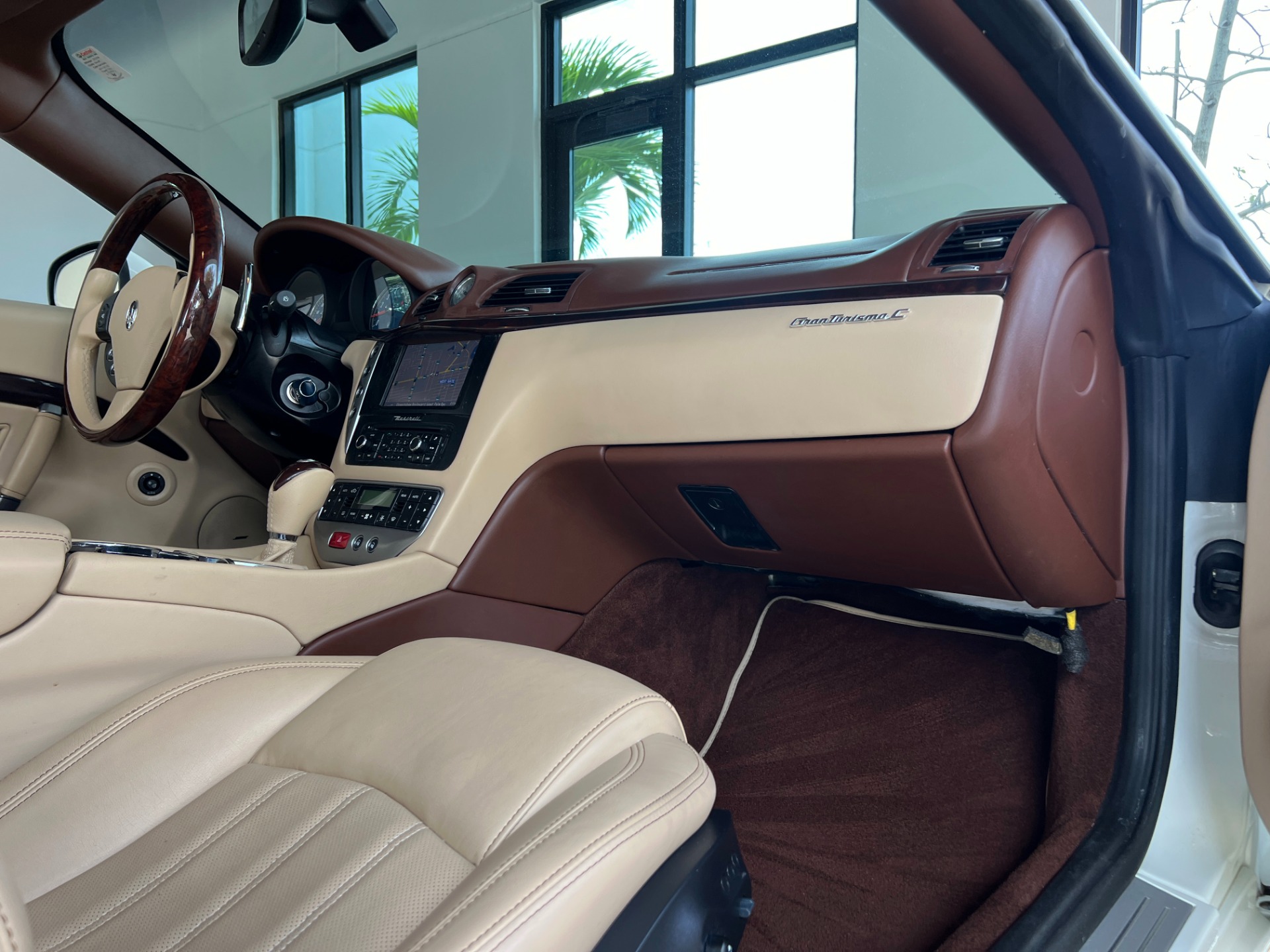 Used-2012-Maserati-GranTurismo