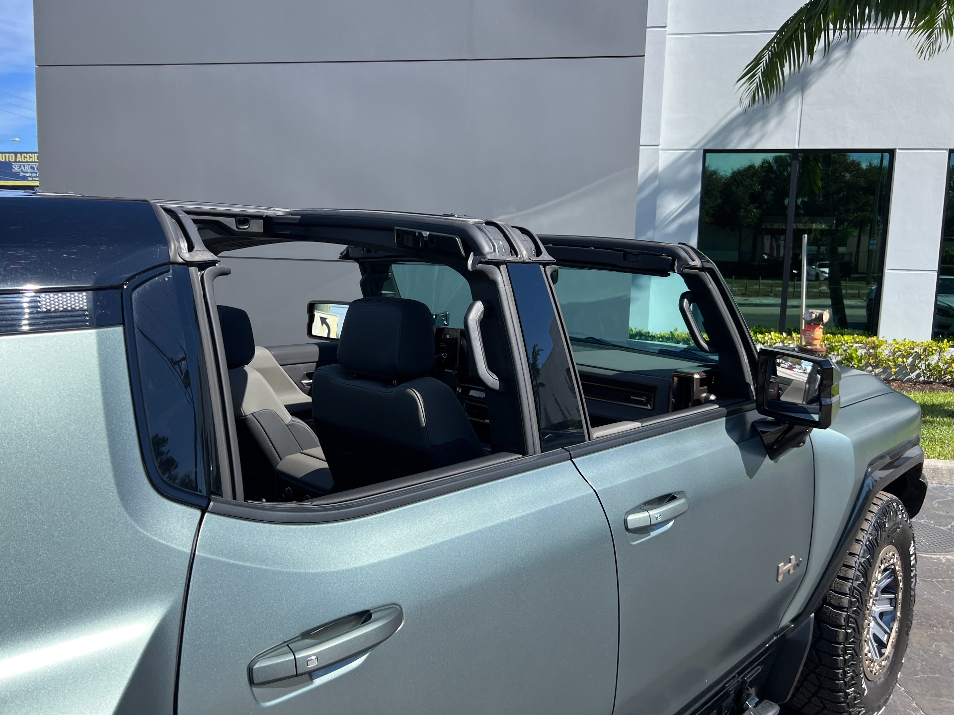 Used-2024-GMC-HUMMER-EV-3X
