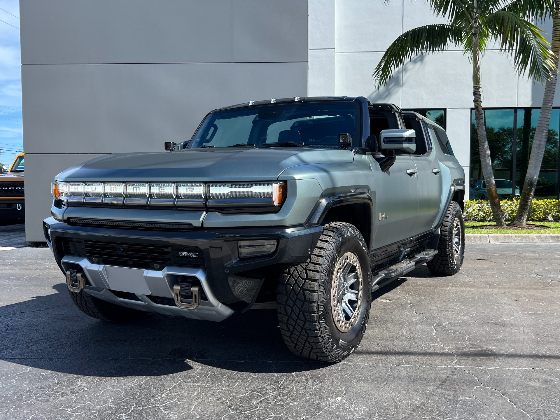 Used-2024-GMC-HUMMER-EV-3X