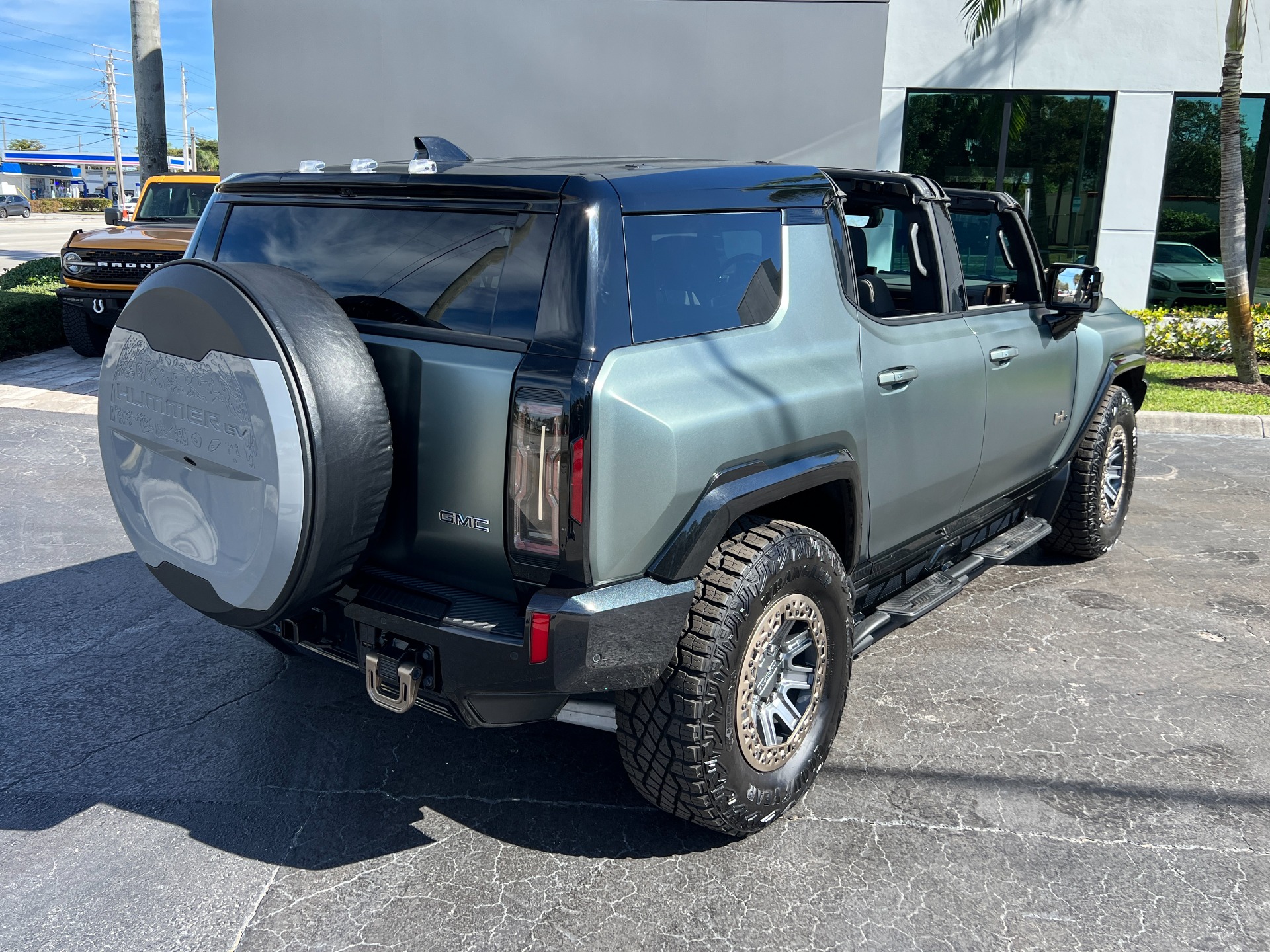Used-2024-GMC-HUMMER-EV-3X