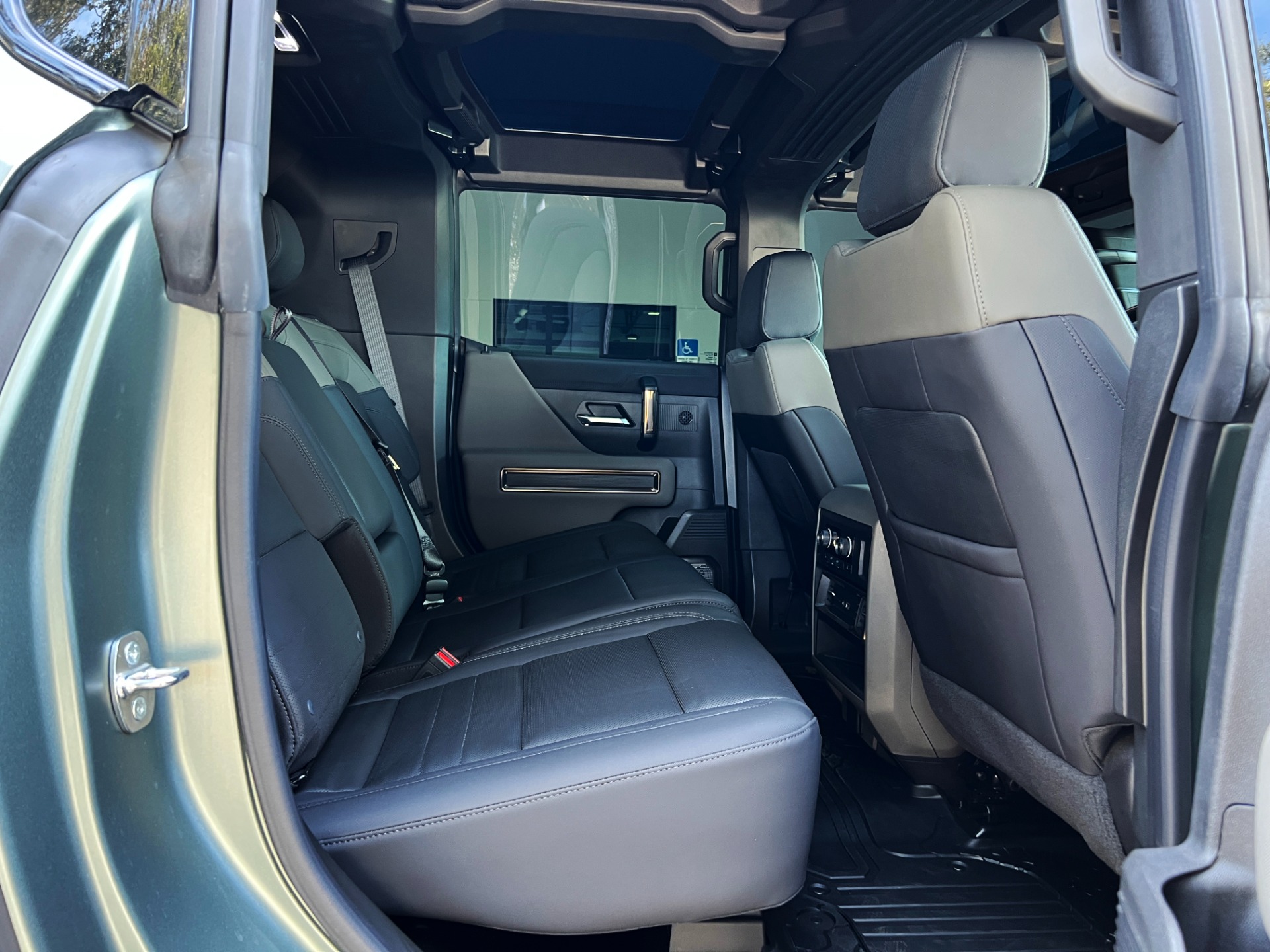 Used-2024-GMC-HUMMER-EV-3X