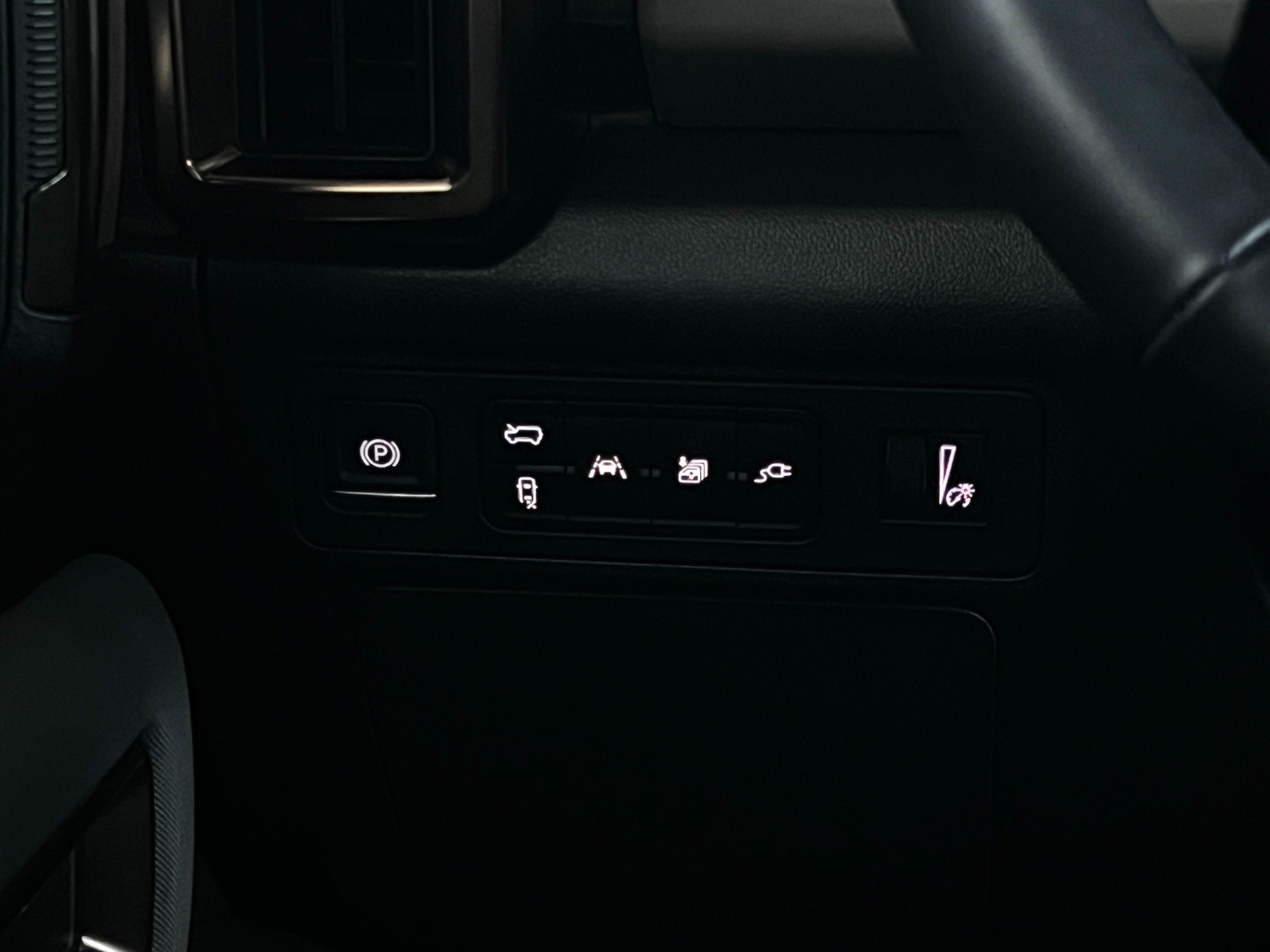 Used-2024-GMC-HUMMER-EV-3X