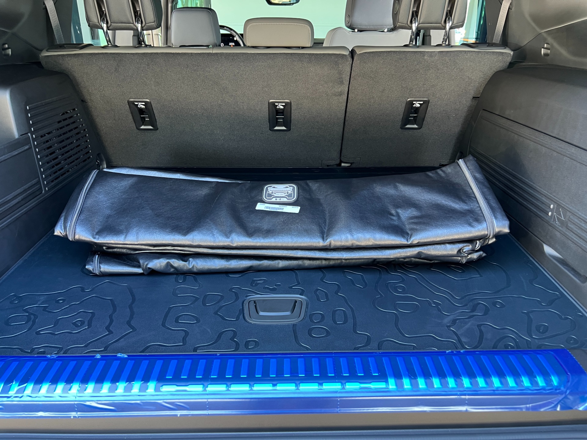 Used-2024-GMC-HUMMER-EV-3X