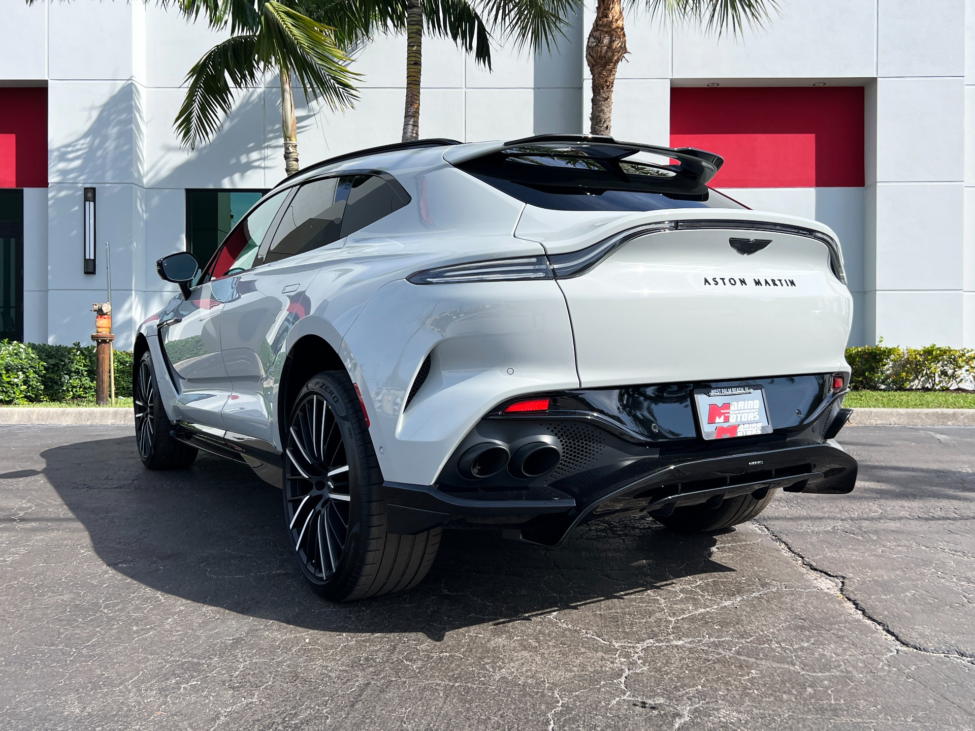 Used-2023-Aston-Martin-DBX-707