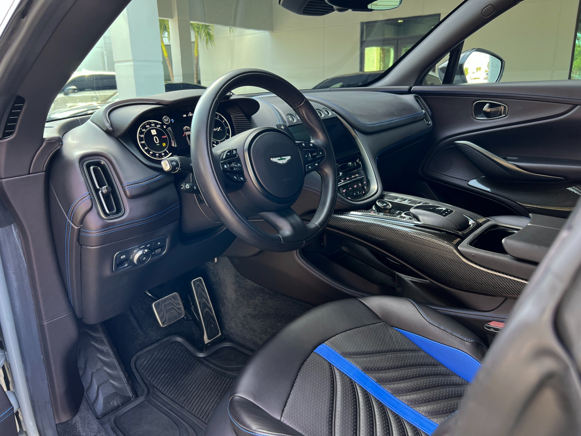 Used-2023-Aston-Martin-DBX-707