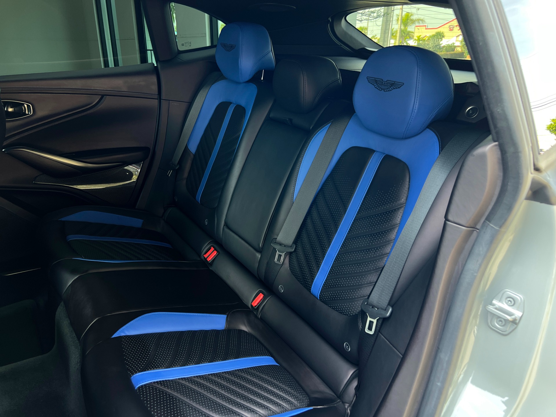 Used-2023-Aston-Martin-DBX-707