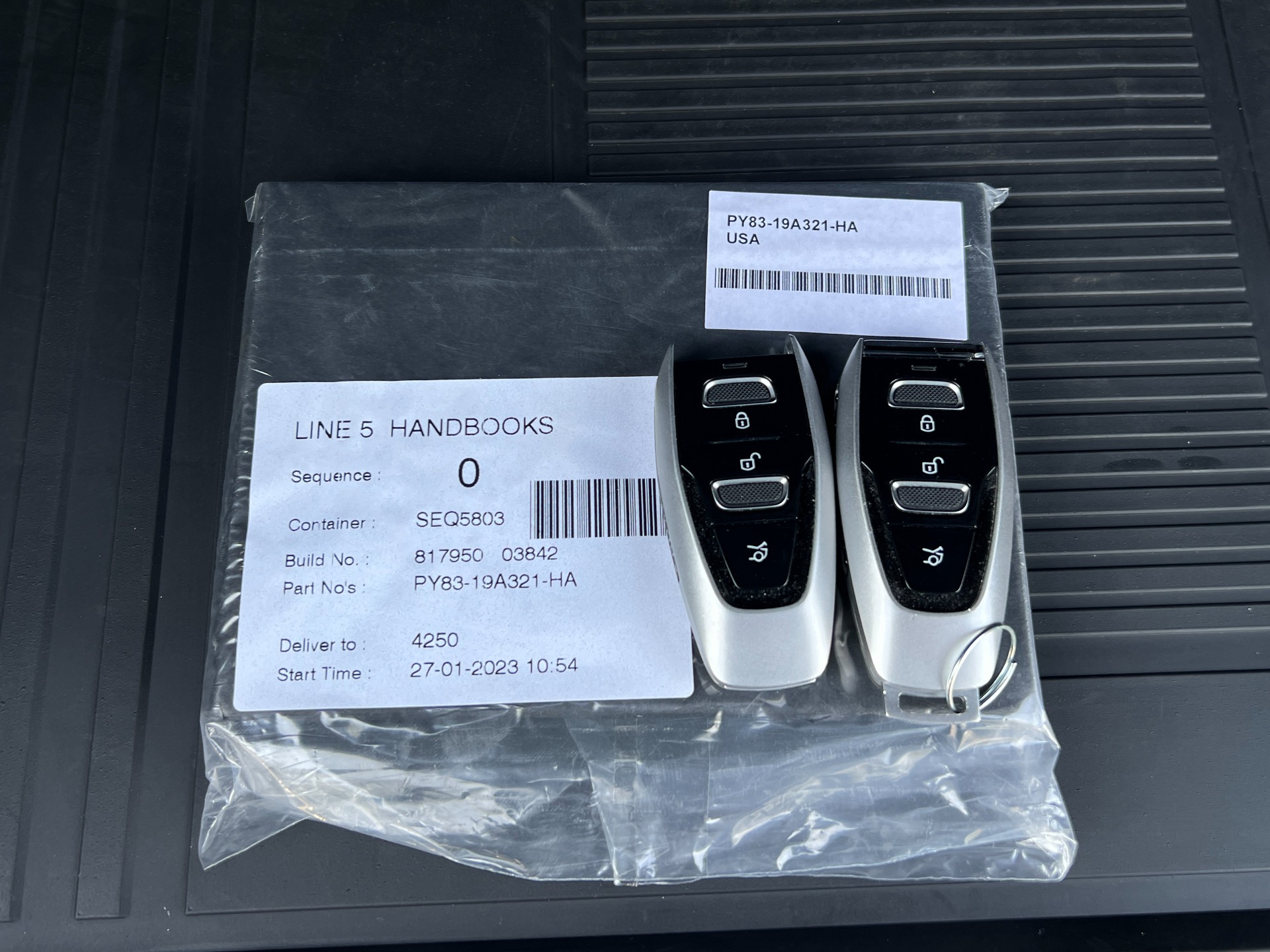 Used-2023-Aston-Martin-DBX-707