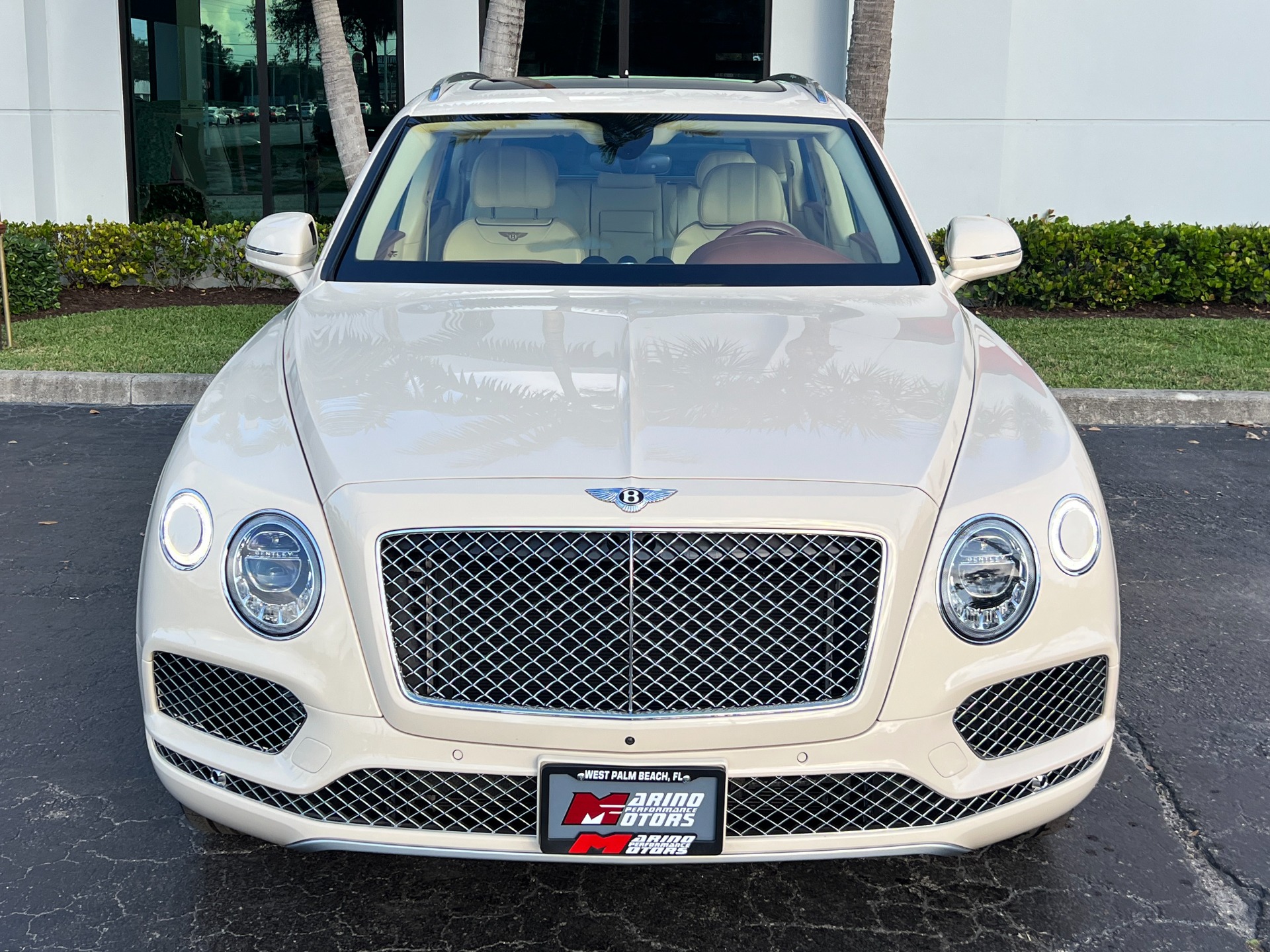 Used-2019-Bentley-Bentayga-V8