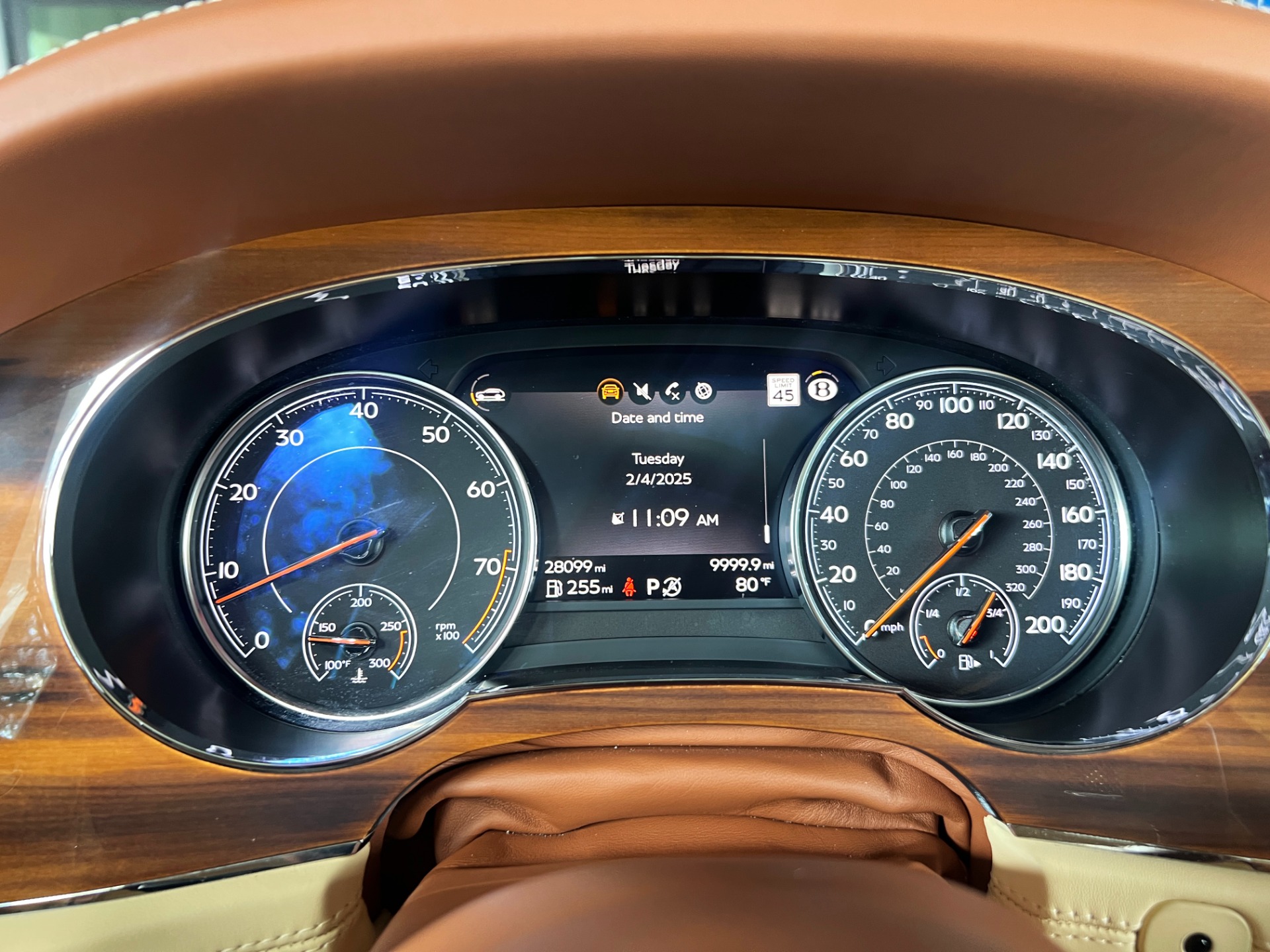Used-2019-Bentley-Bentayga-V8