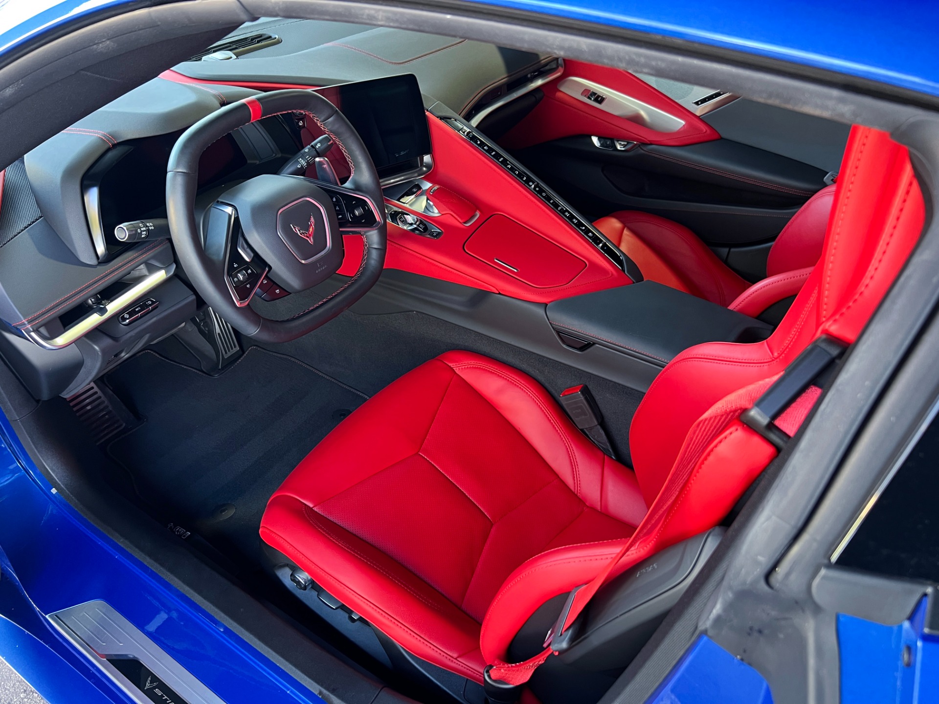 Used-2021-Chevrolet-Corvette-Stingray