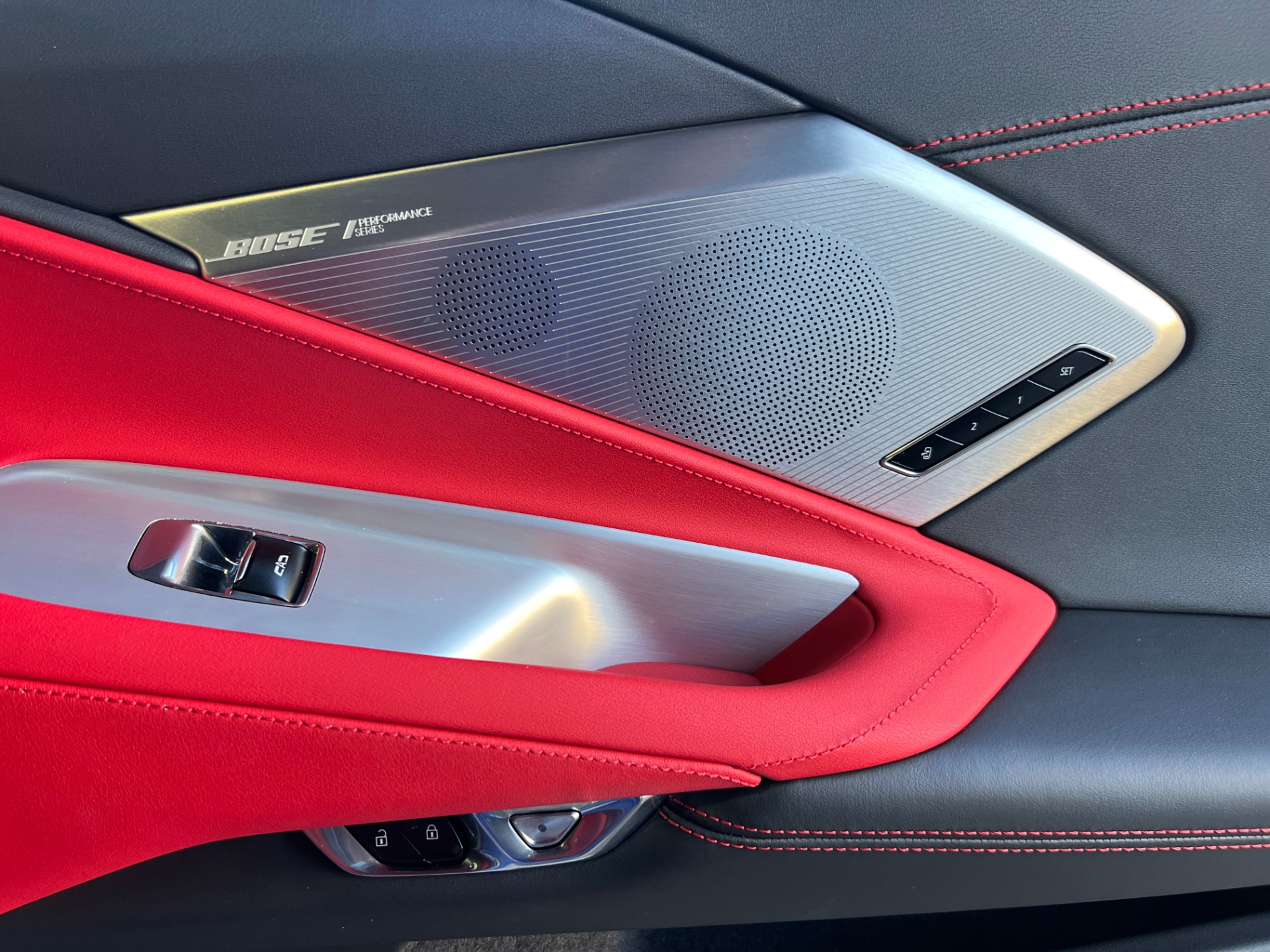 Used-2021-Chevrolet-Corvette-Stingray