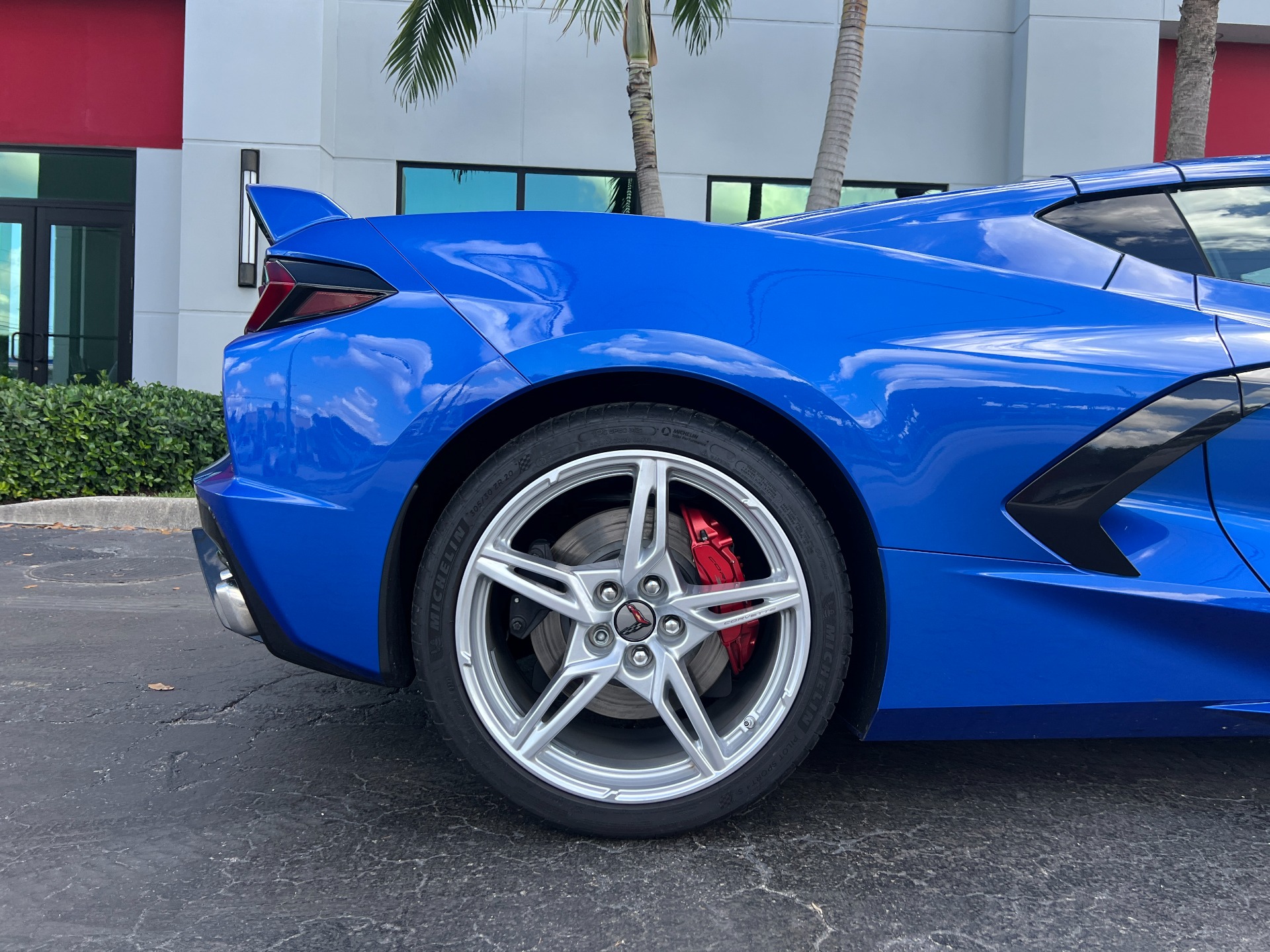 Used-2021-Chevrolet-Corvette-Stingray
