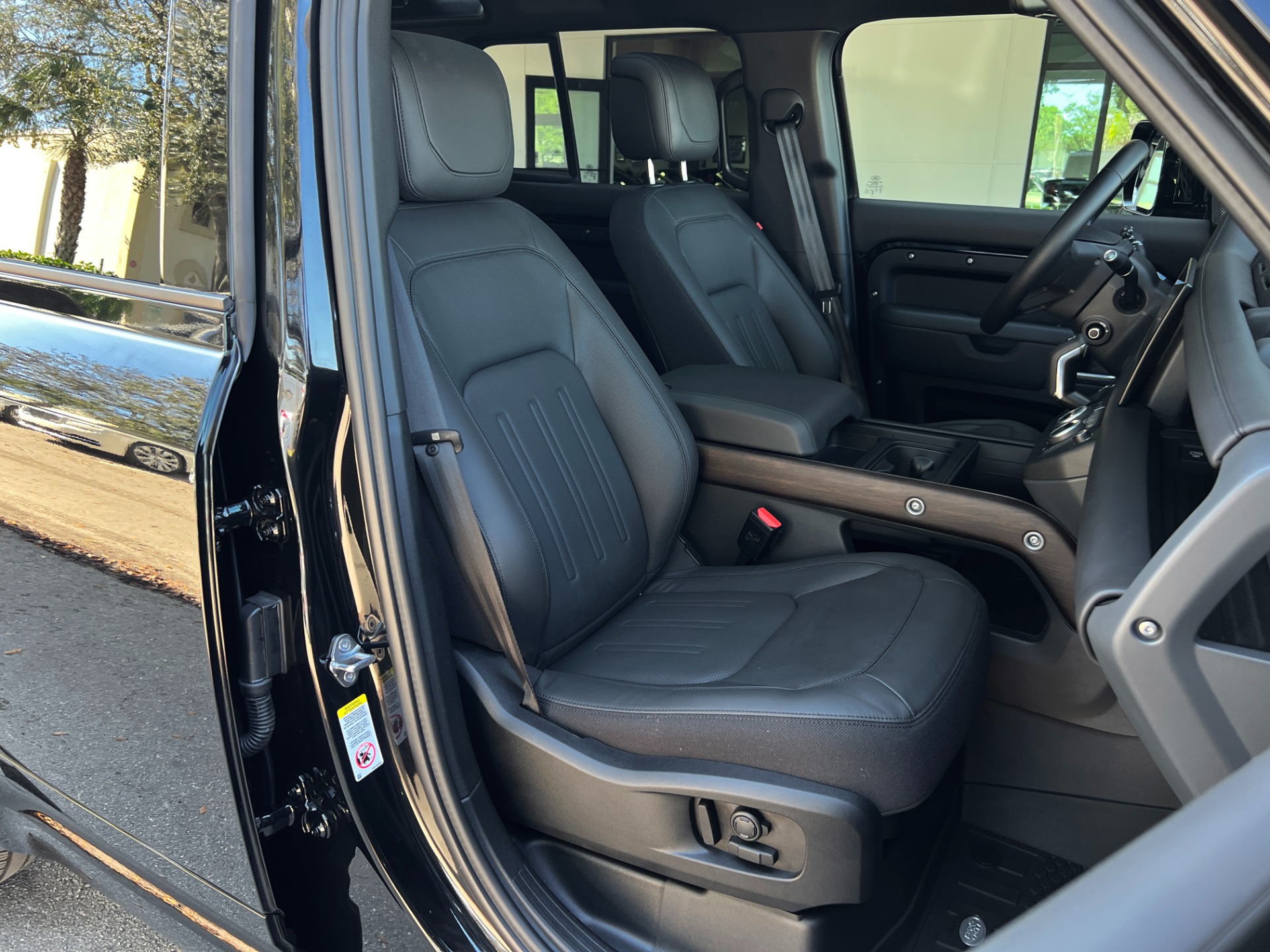 Used-2024-Land-Rover-Defender-110-P400-X