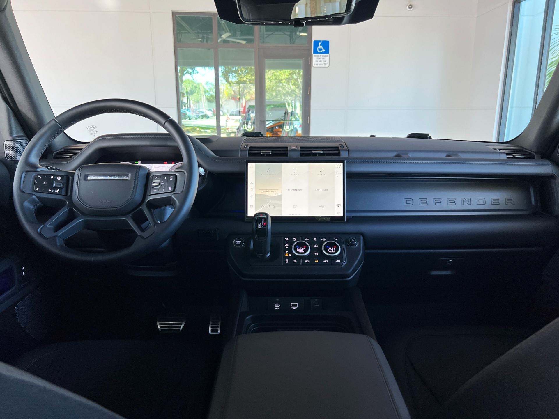 Used-2024-Land-Rover-Defender-110-P400-X