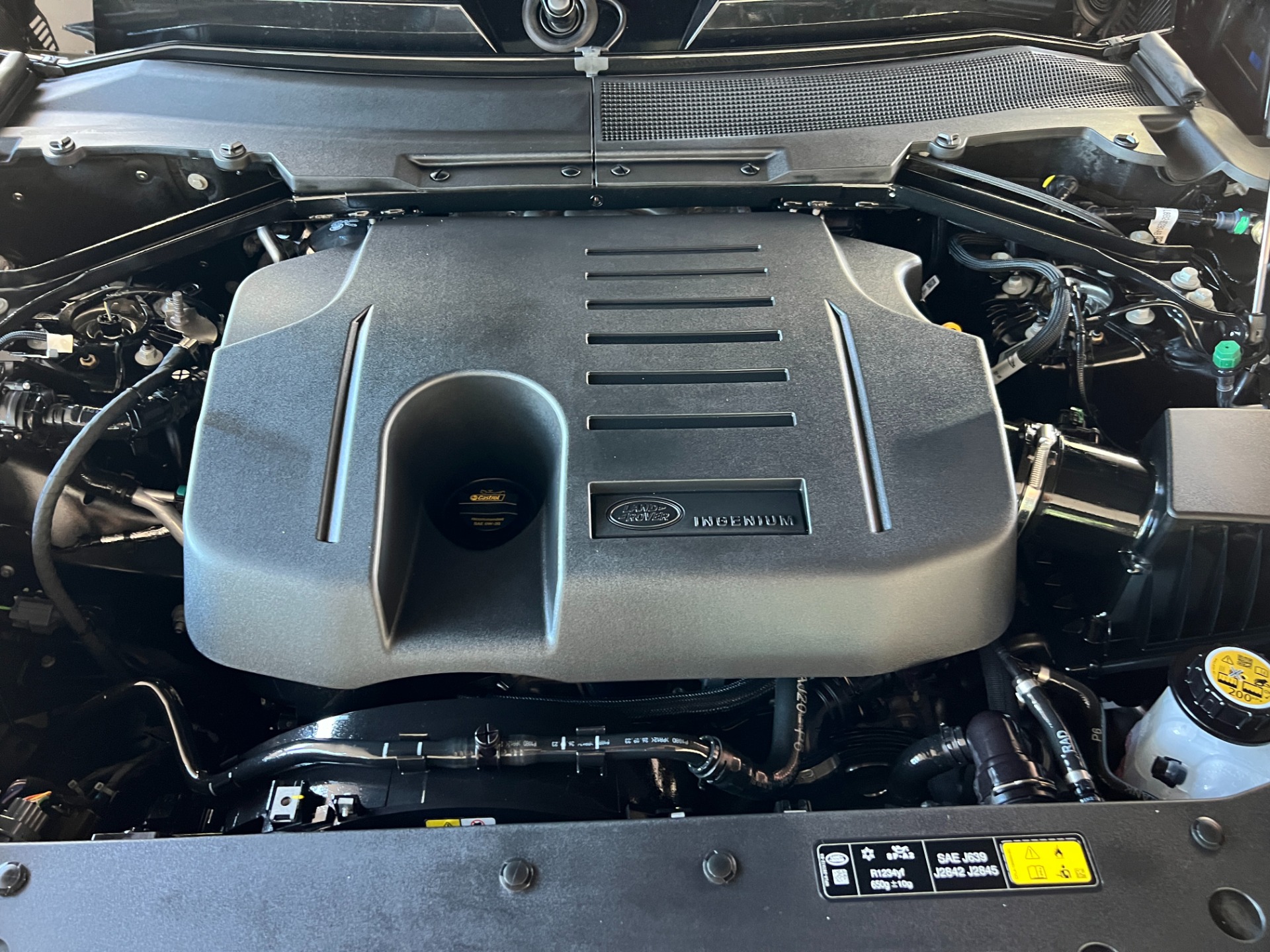Used-2024-Land-Rover-Defender-110-P400-X