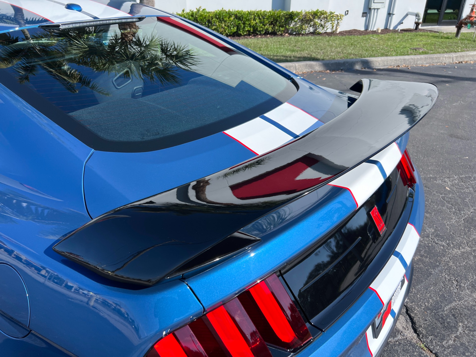 Used-2020-Ford-Mustang-Shelby-GT350R