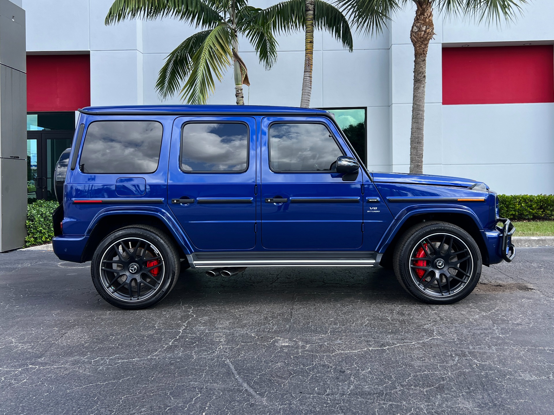 Used-2021-Mercedes-Benz-G-Class-AMG-G-63