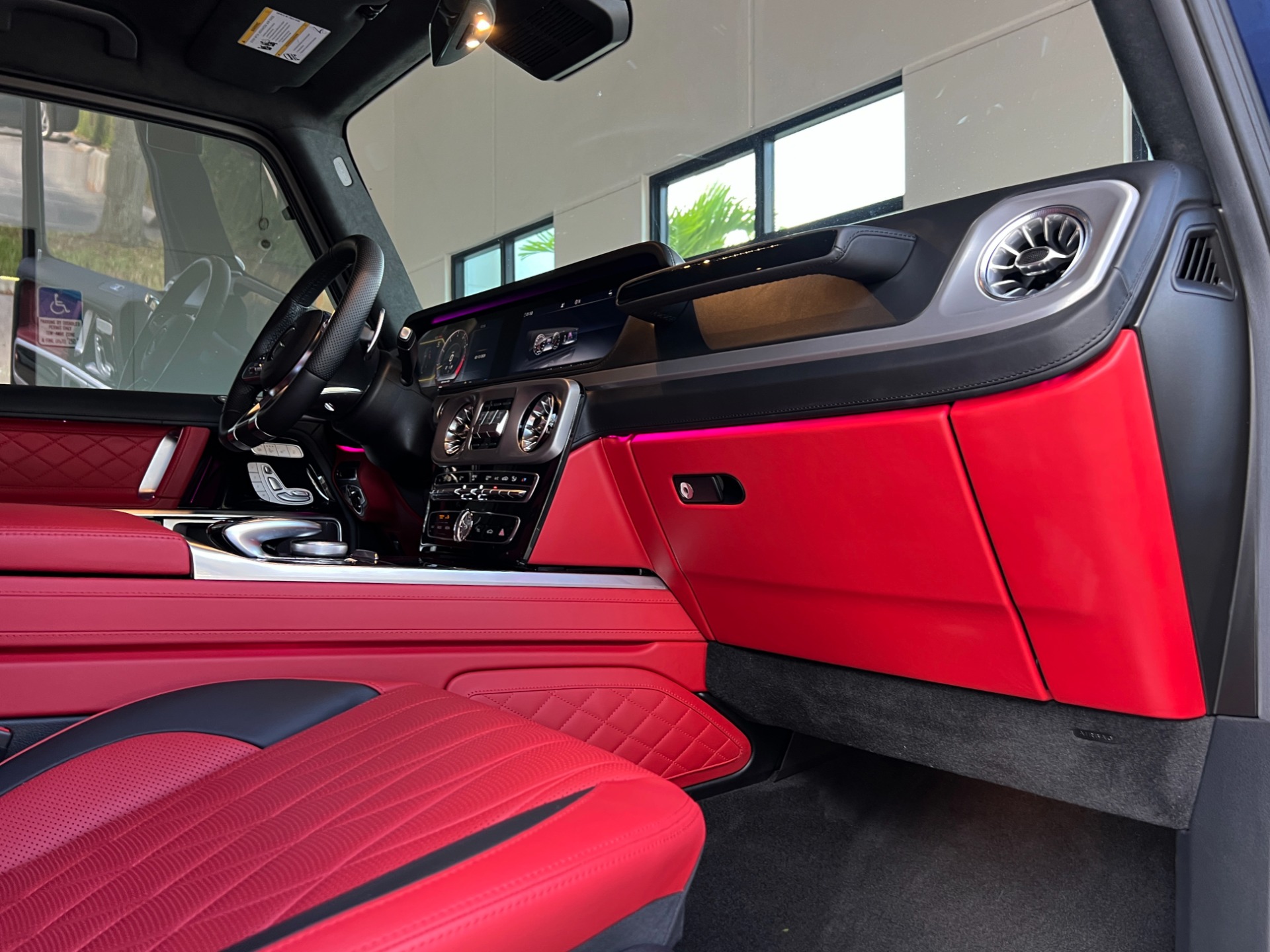 Used-2021-Mercedes-Benz-G-Class-AMG-G-63