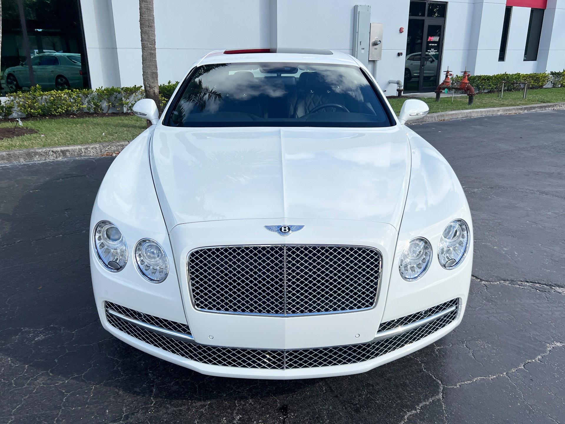 Used-2014-Bentley-Flying-Spur