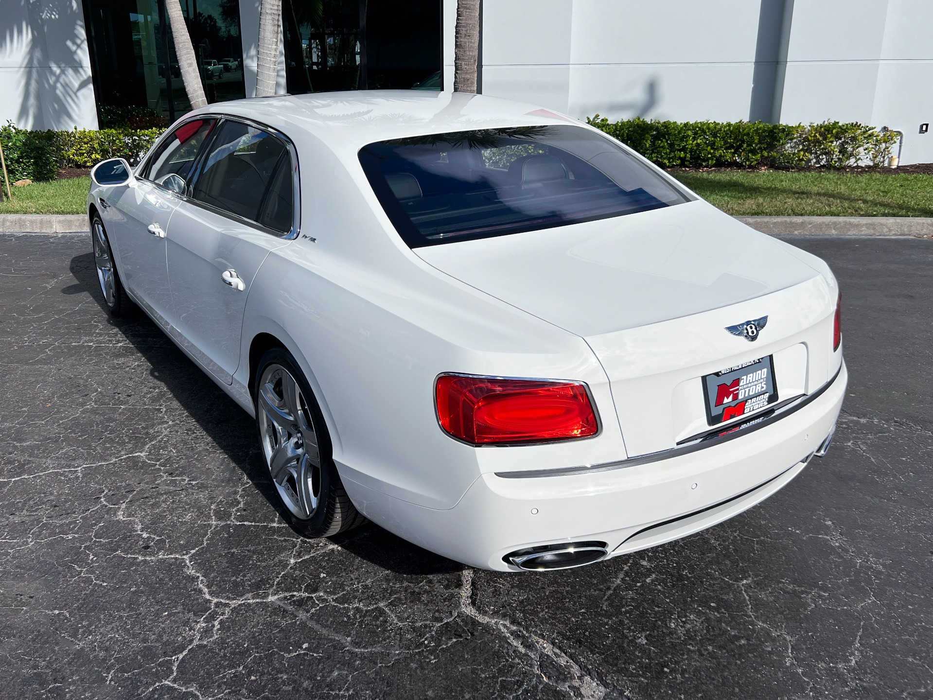 Used-2014-Bentley-Flying-Spur