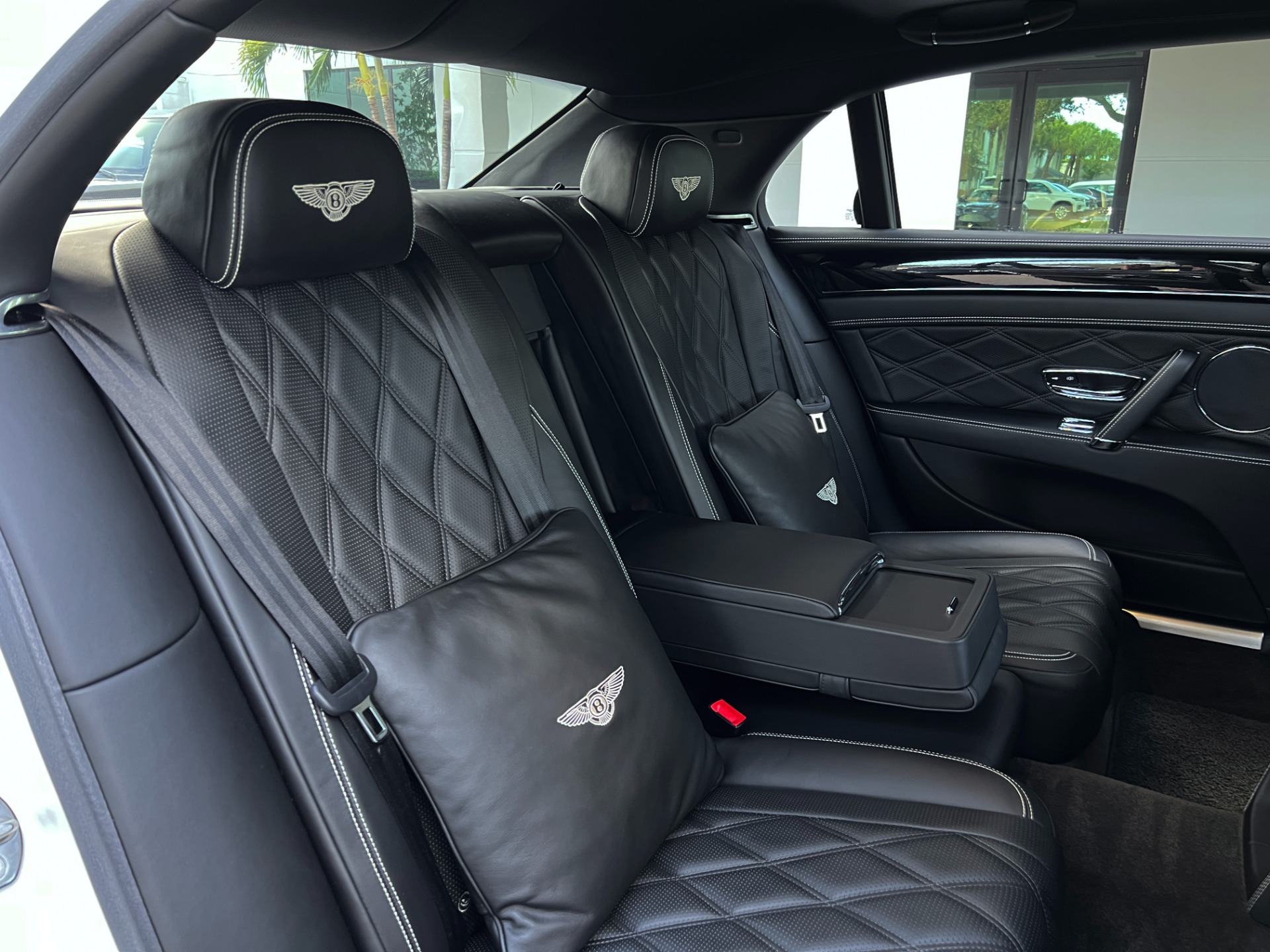 Used-2014-Bentley-Flying-Spur