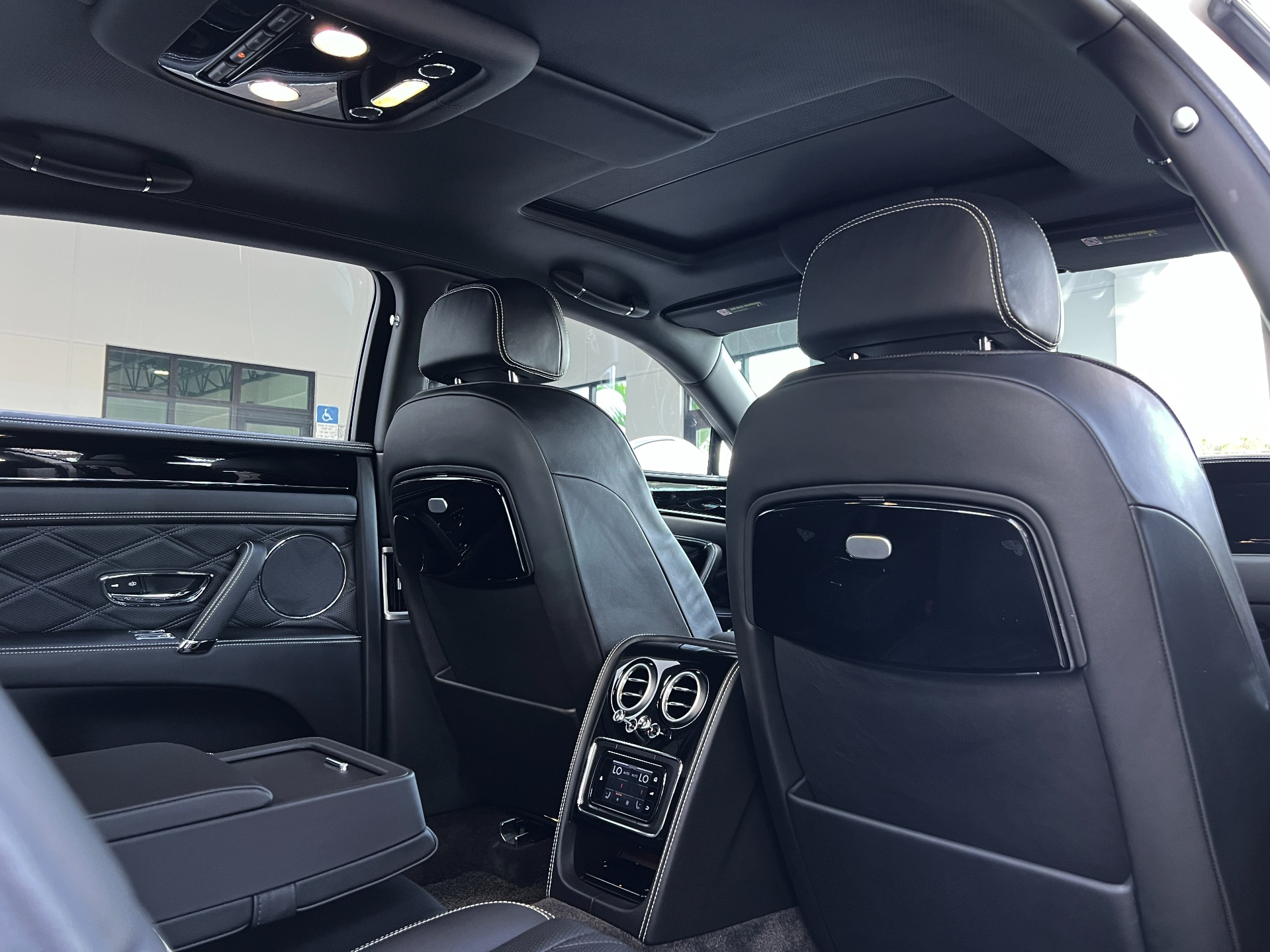 Used-2014-Bentley-Flying-Spur
