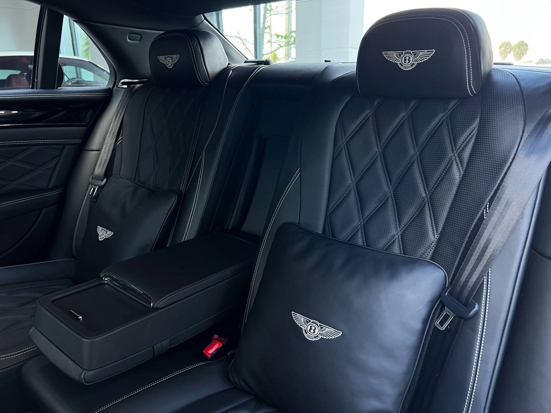 Used-2014-Bentley-Flying-Spur
