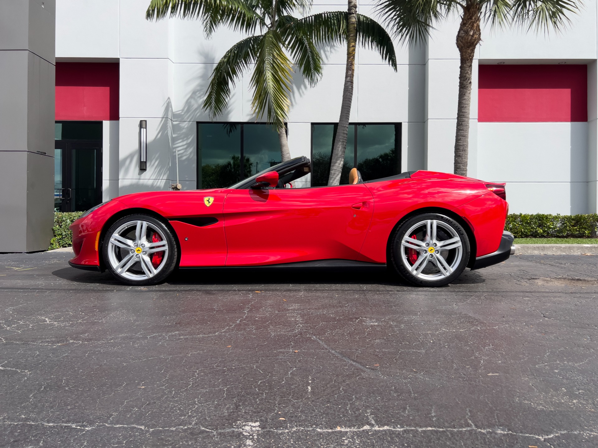 Used-2020-Ferrari-Portofino