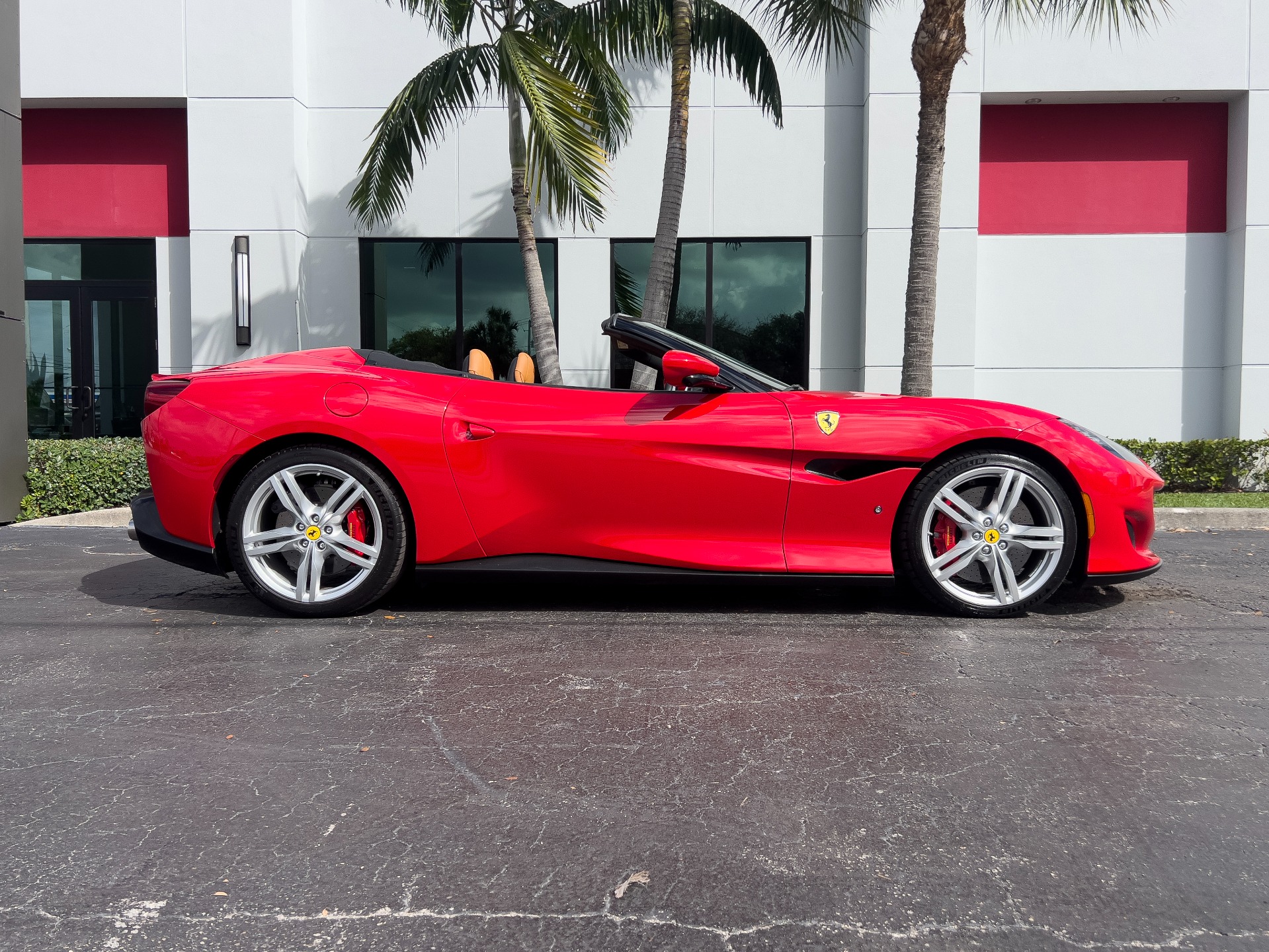 Used-2020-Ferrari-Portofino