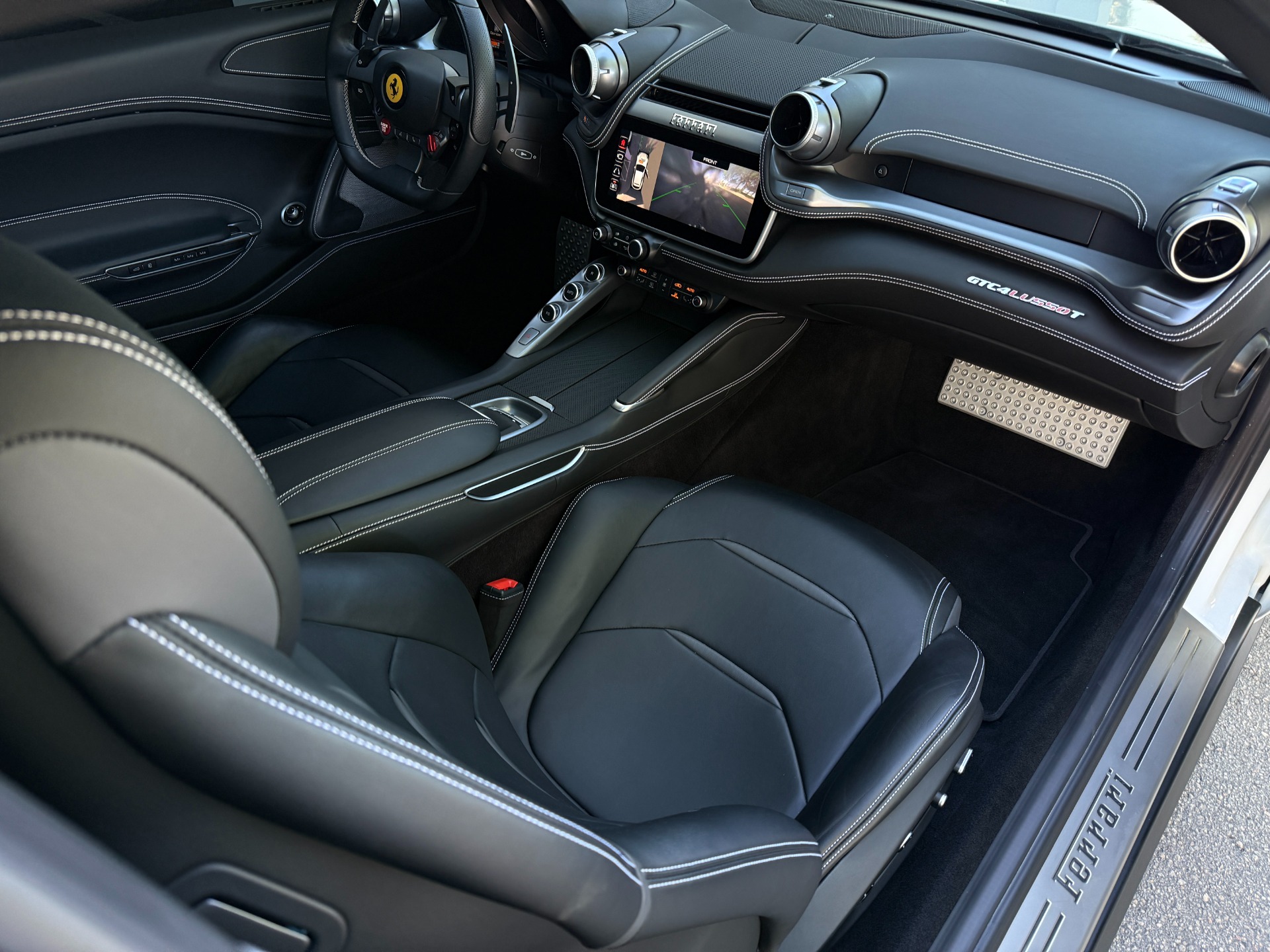 Used-2020-Ferrari-GTC4Lusso-T