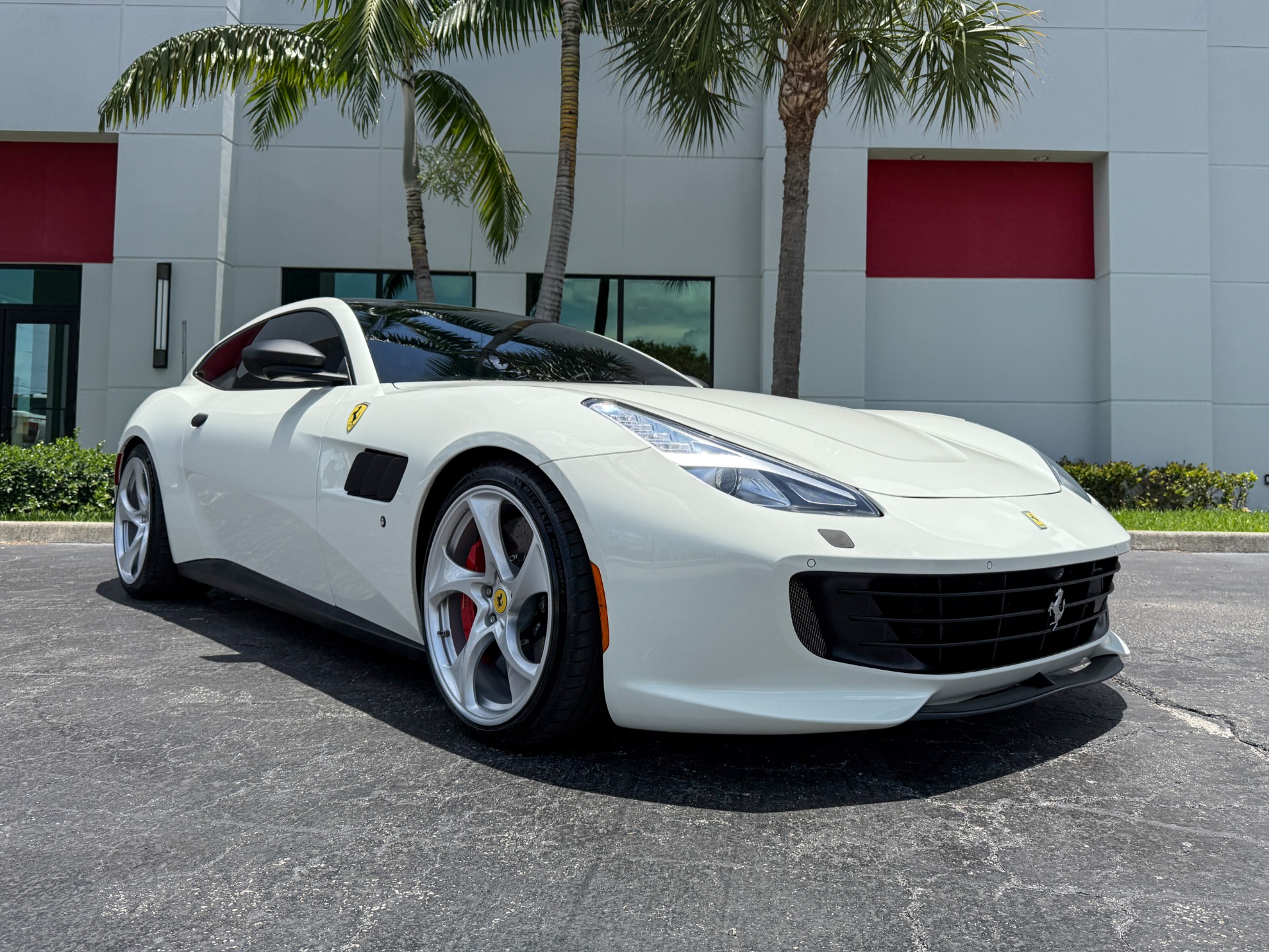 Used-2020-Ferrari-GTC4Lusso-T