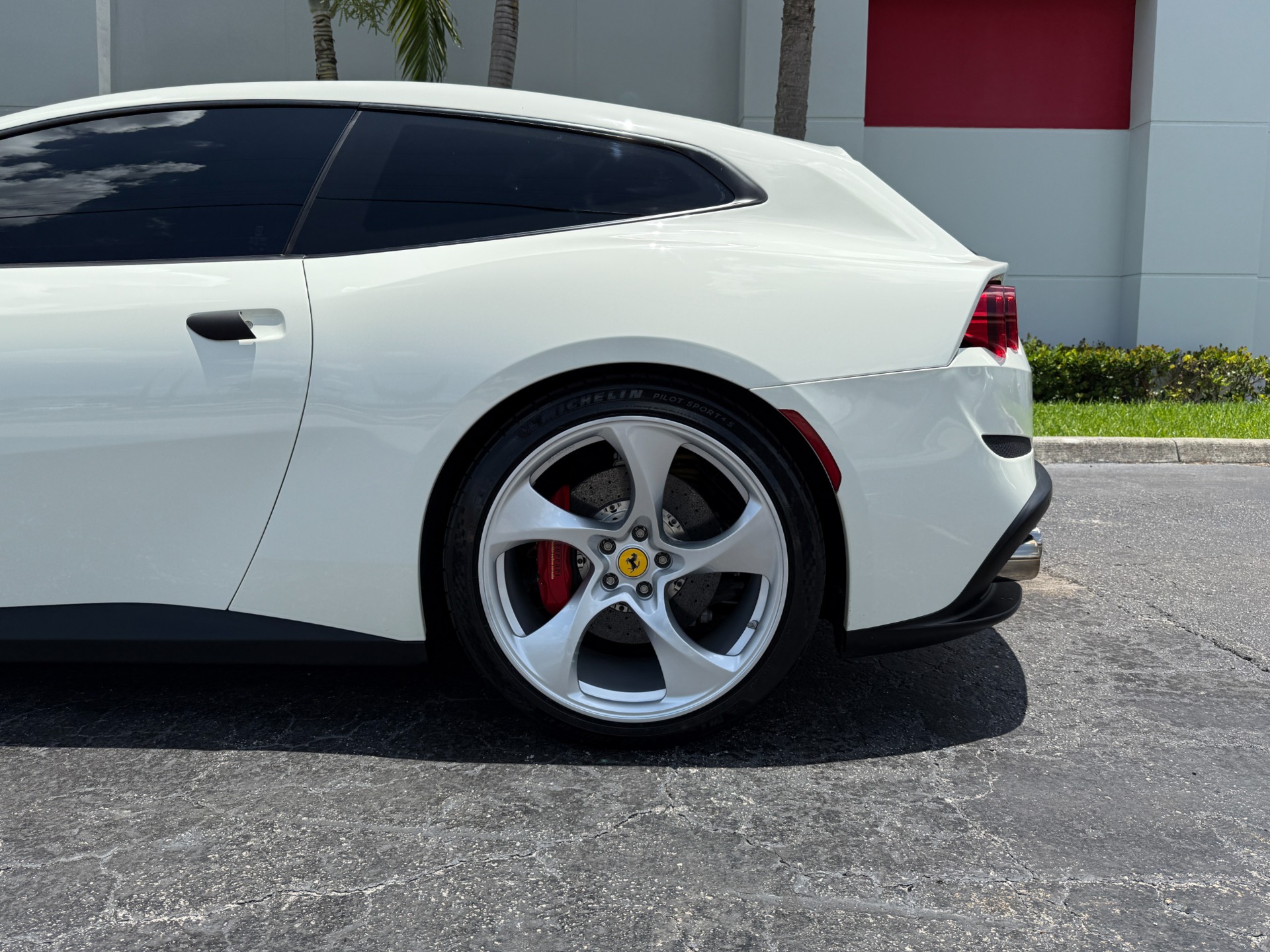 Used-2020-Ferrari-GTC4Lusso-T