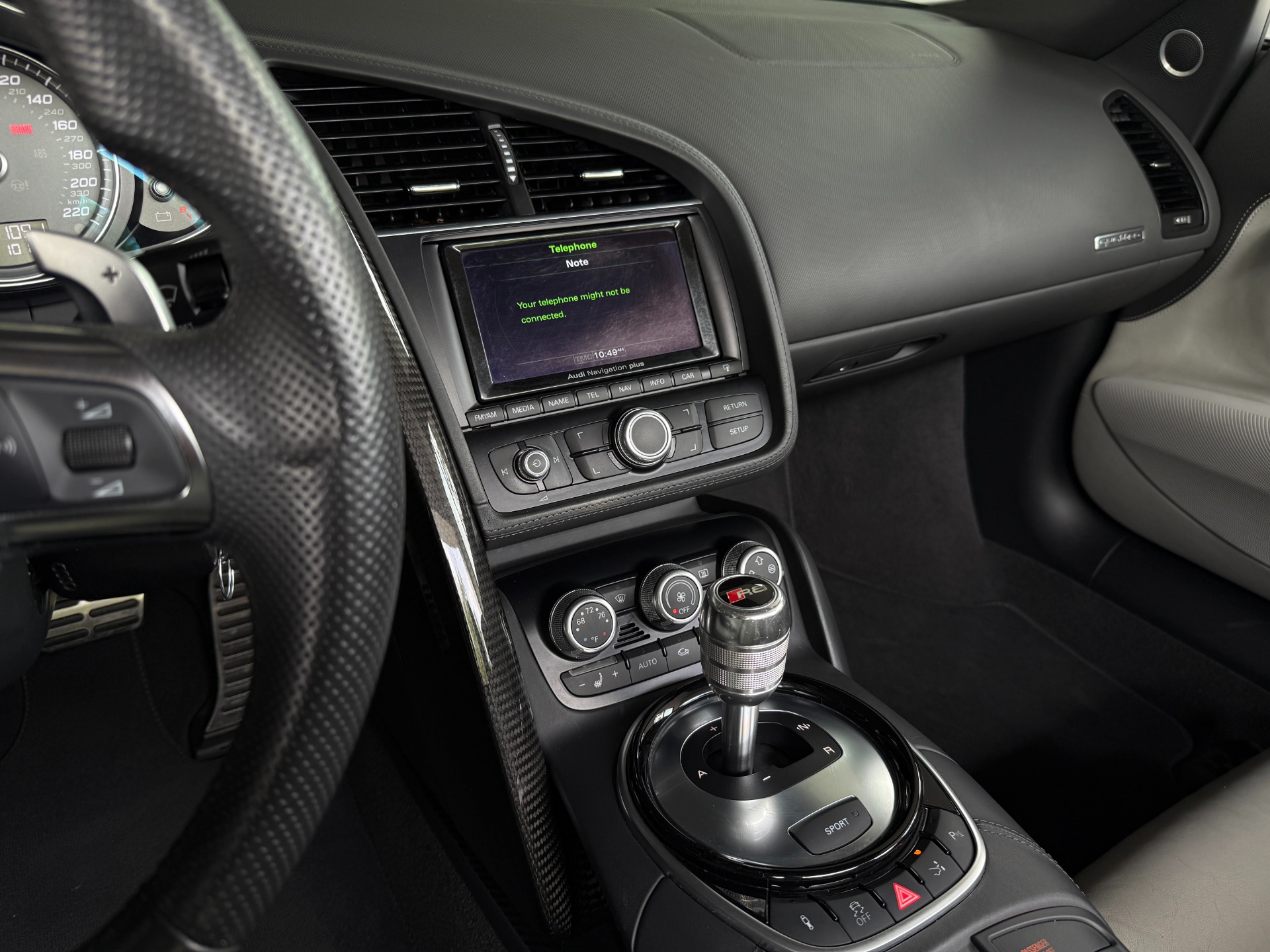 Used-2014-Audi-R8-42-quattro-Spyder