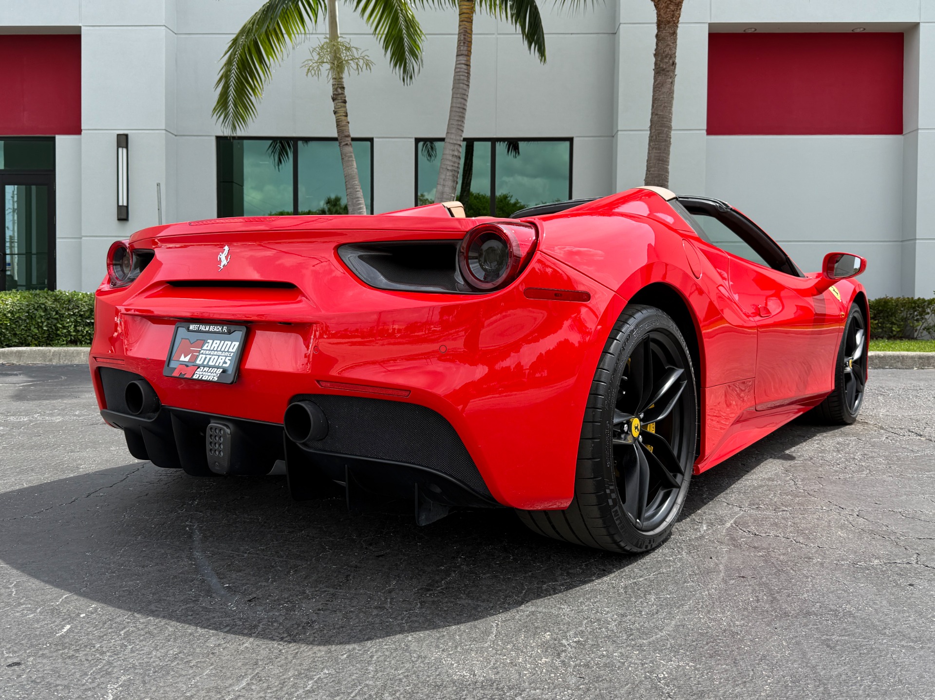Used-2017-Ferrari-488-Spider