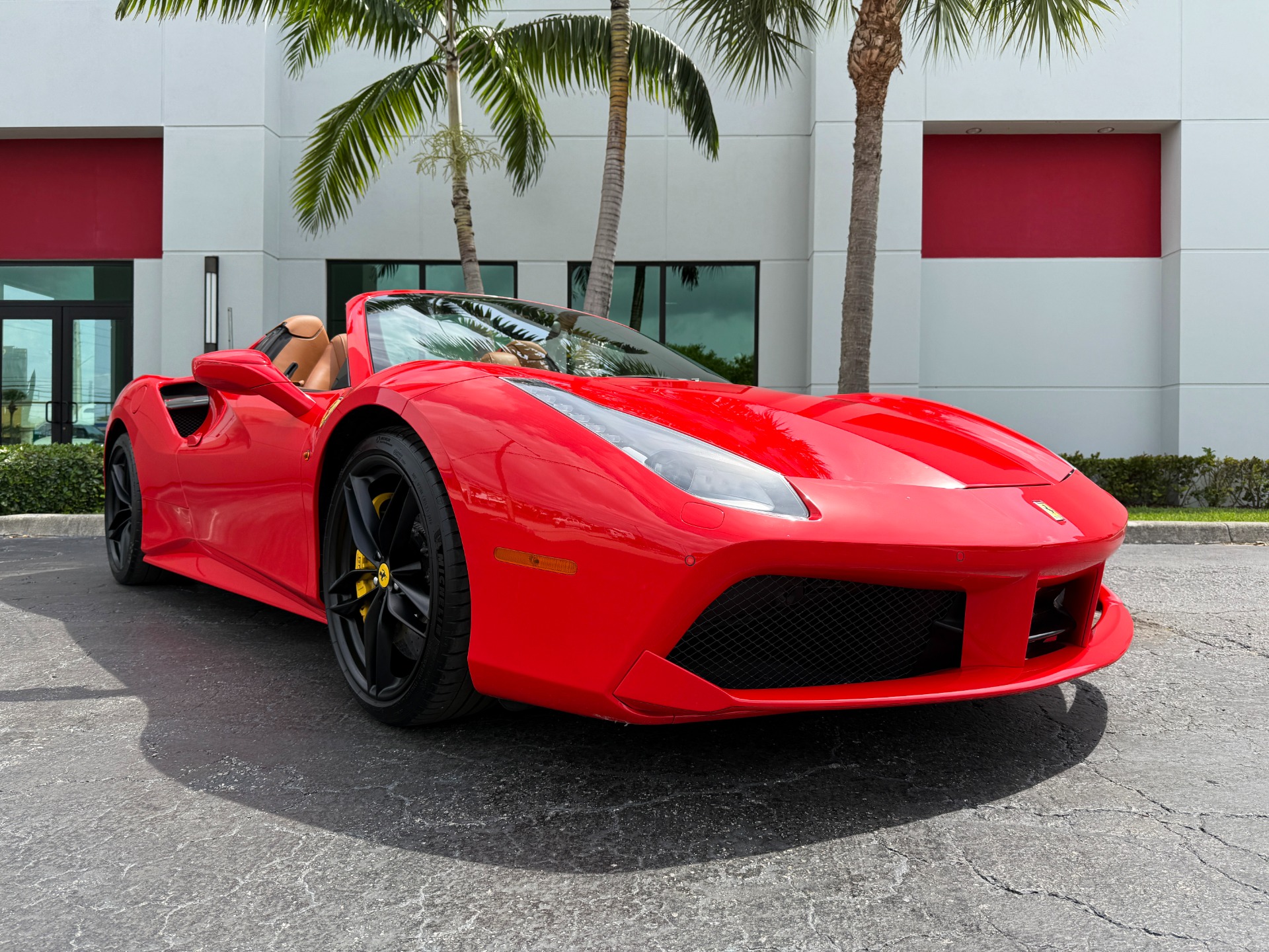 Used-2017-Ferrari-488-Spider
