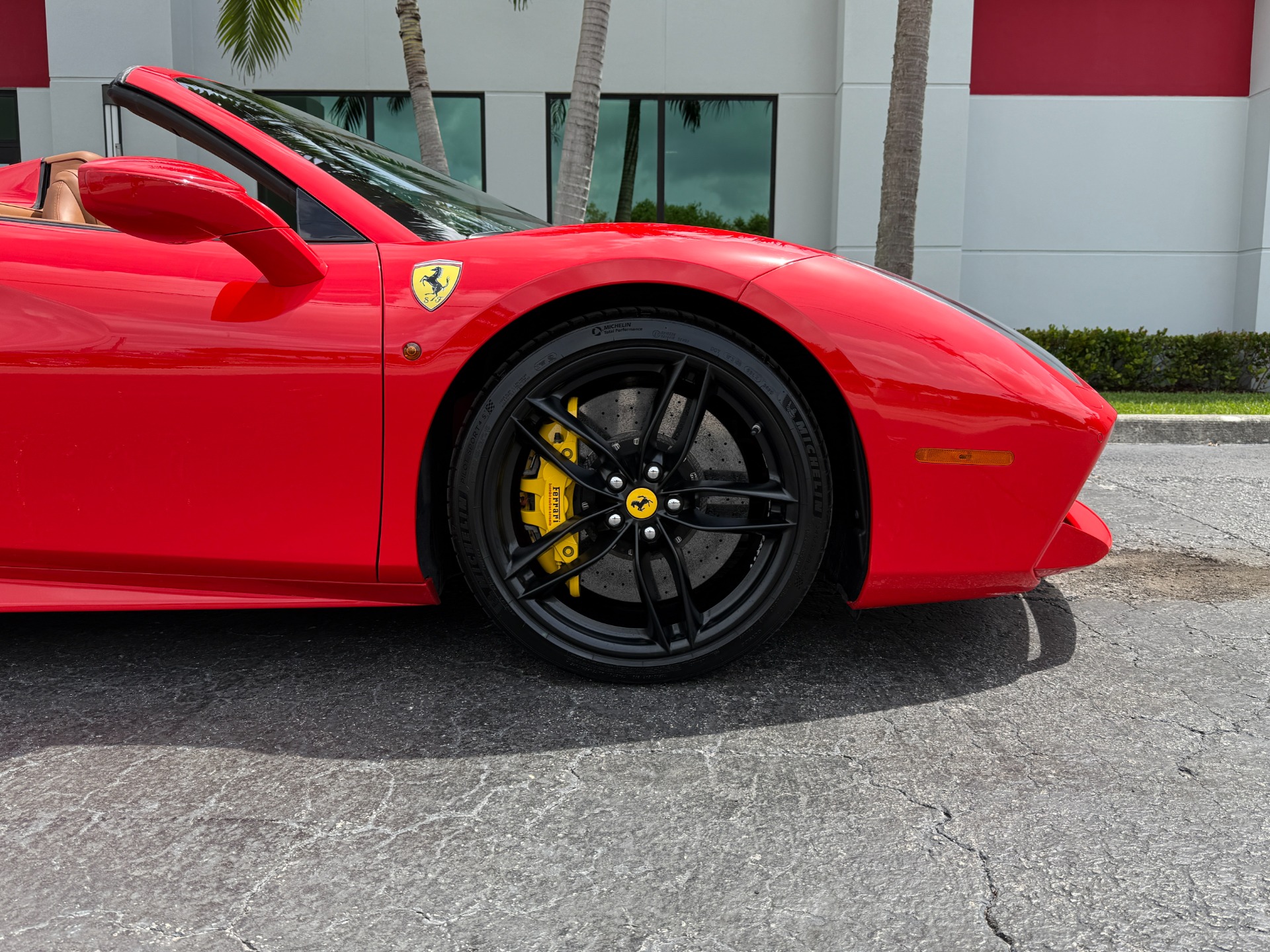 Used-2017-Ferrari-488-Spider