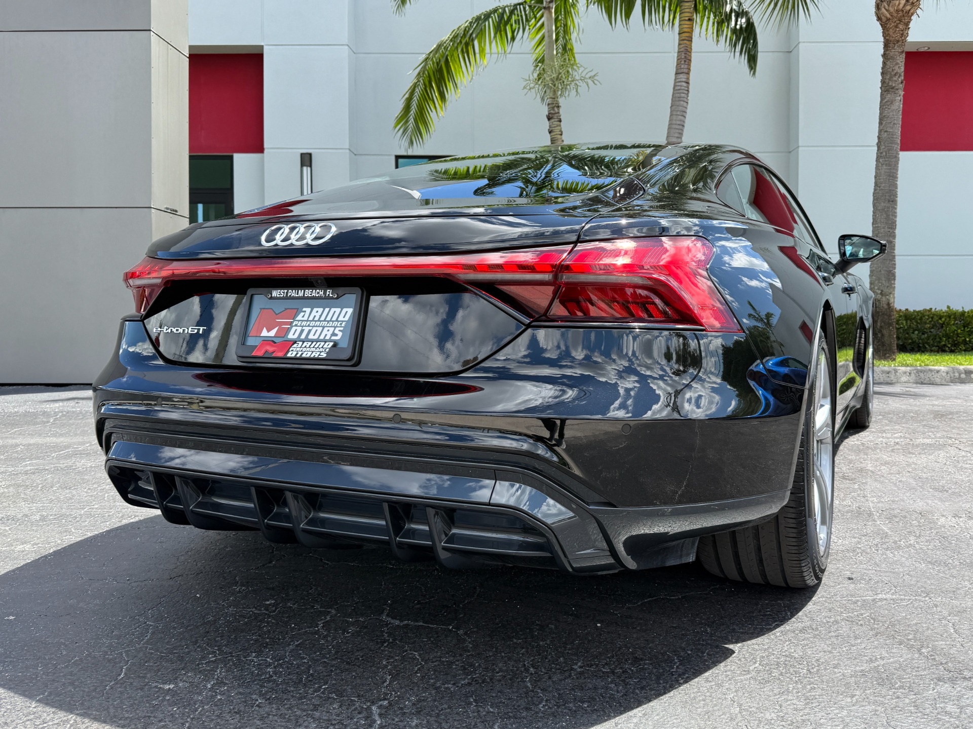 Used-2022-Audi-e-tron-GT-quattro-Premium-Plus