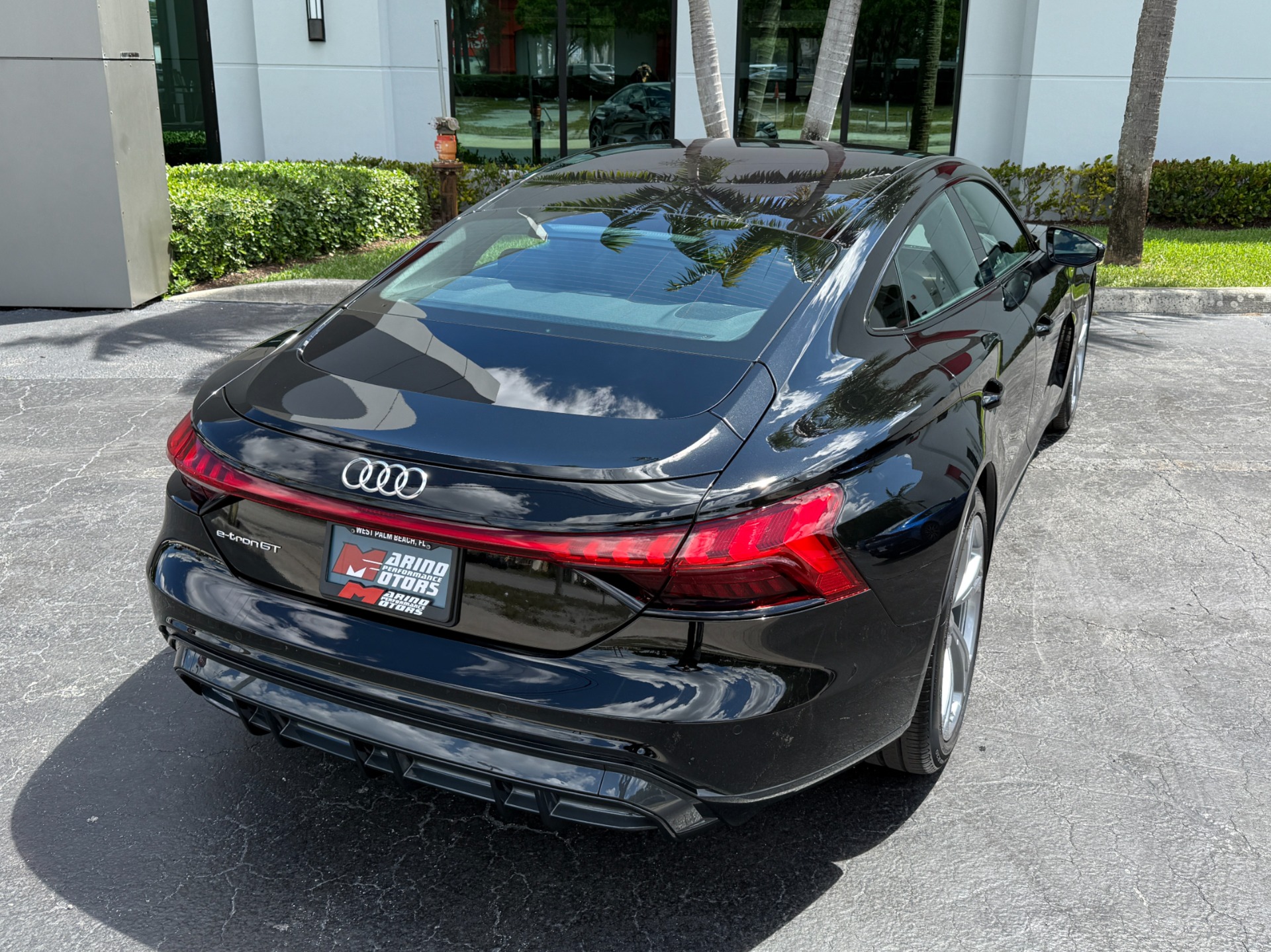 Used-2022-Audi-e-tron-GT-quattro-Premium-Plus