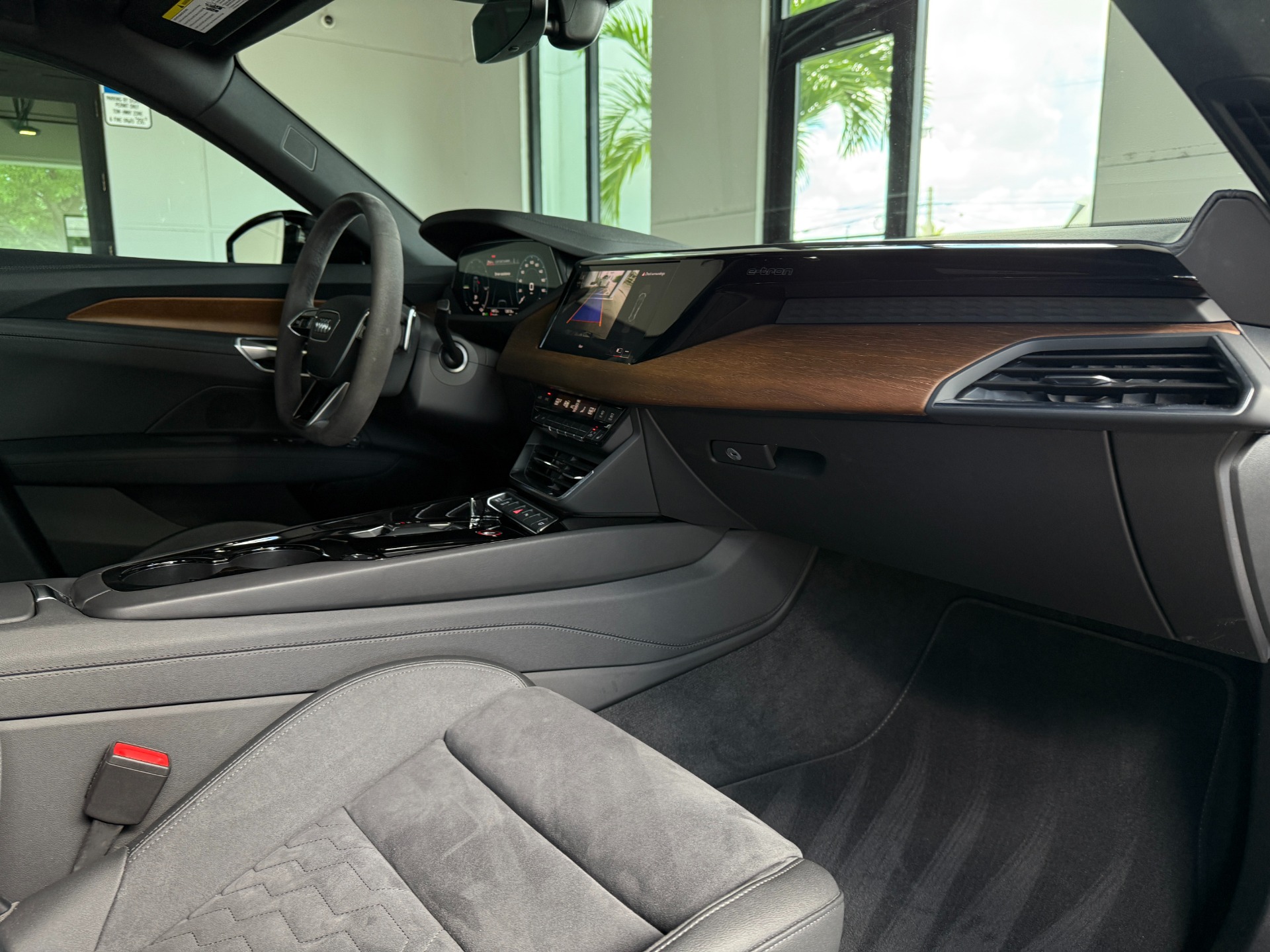 Used-2022-Audi-e-tron-GT-quattro-Premium-Plus