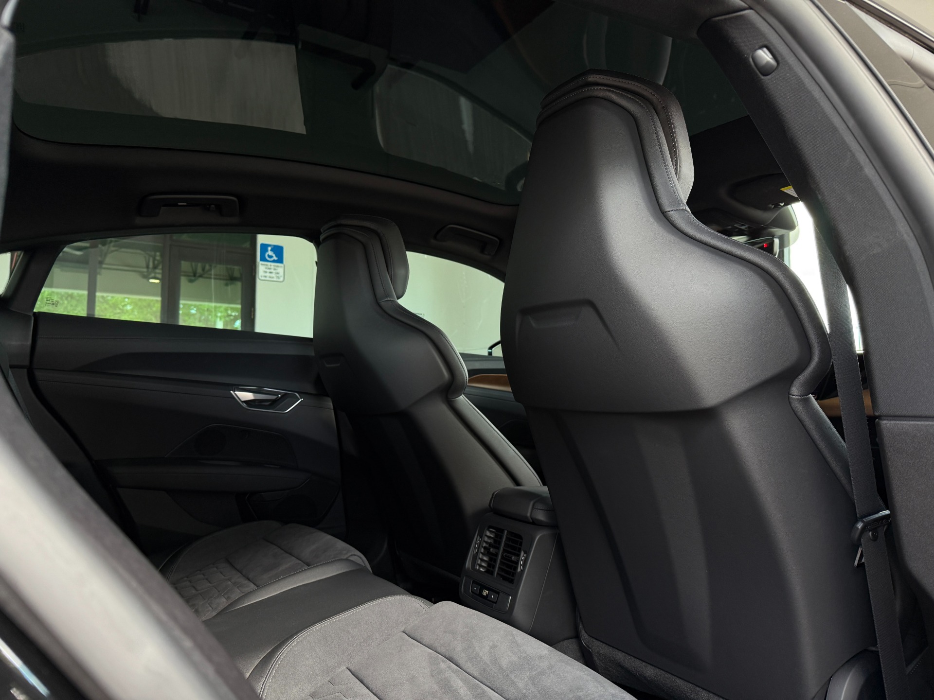 Used-2022-Audi-e-tron-GT-quattro-Premium-Plus