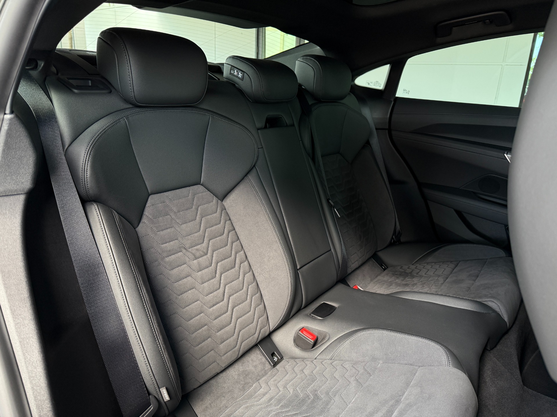 Used-2022-Audi-e-tron-GT-quattro-Premium-Plus