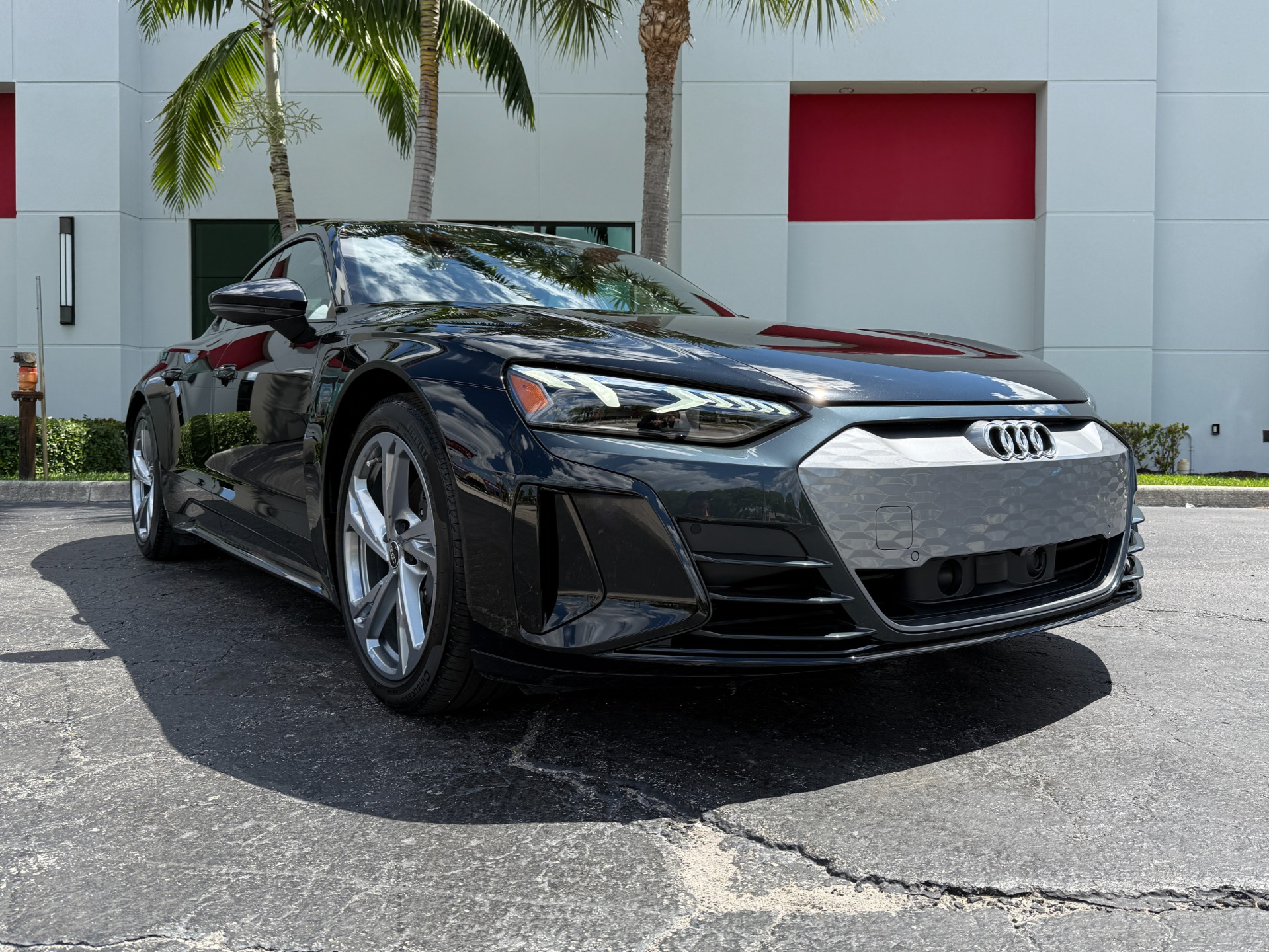 Used-2022-Audi-e-tron-GT-quattro-Premium-Plus