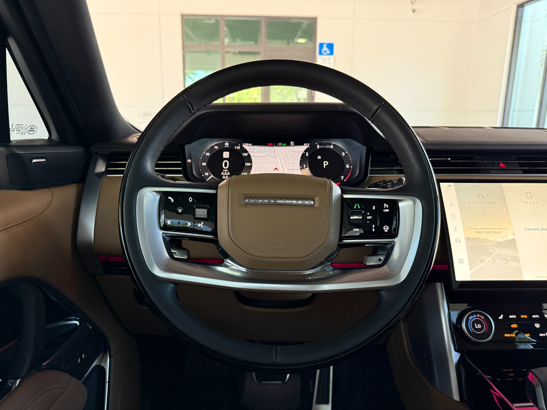 Used-2023-Land-Rover-Range-Rover-P400-SE-LWB