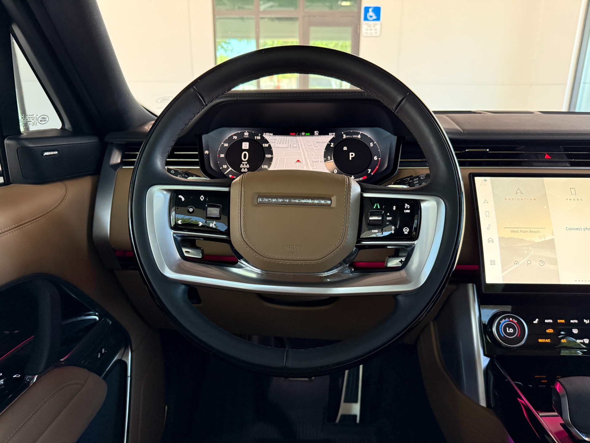 Used-2023-Land-Rover-Range-Rover-P400-SE-LWB