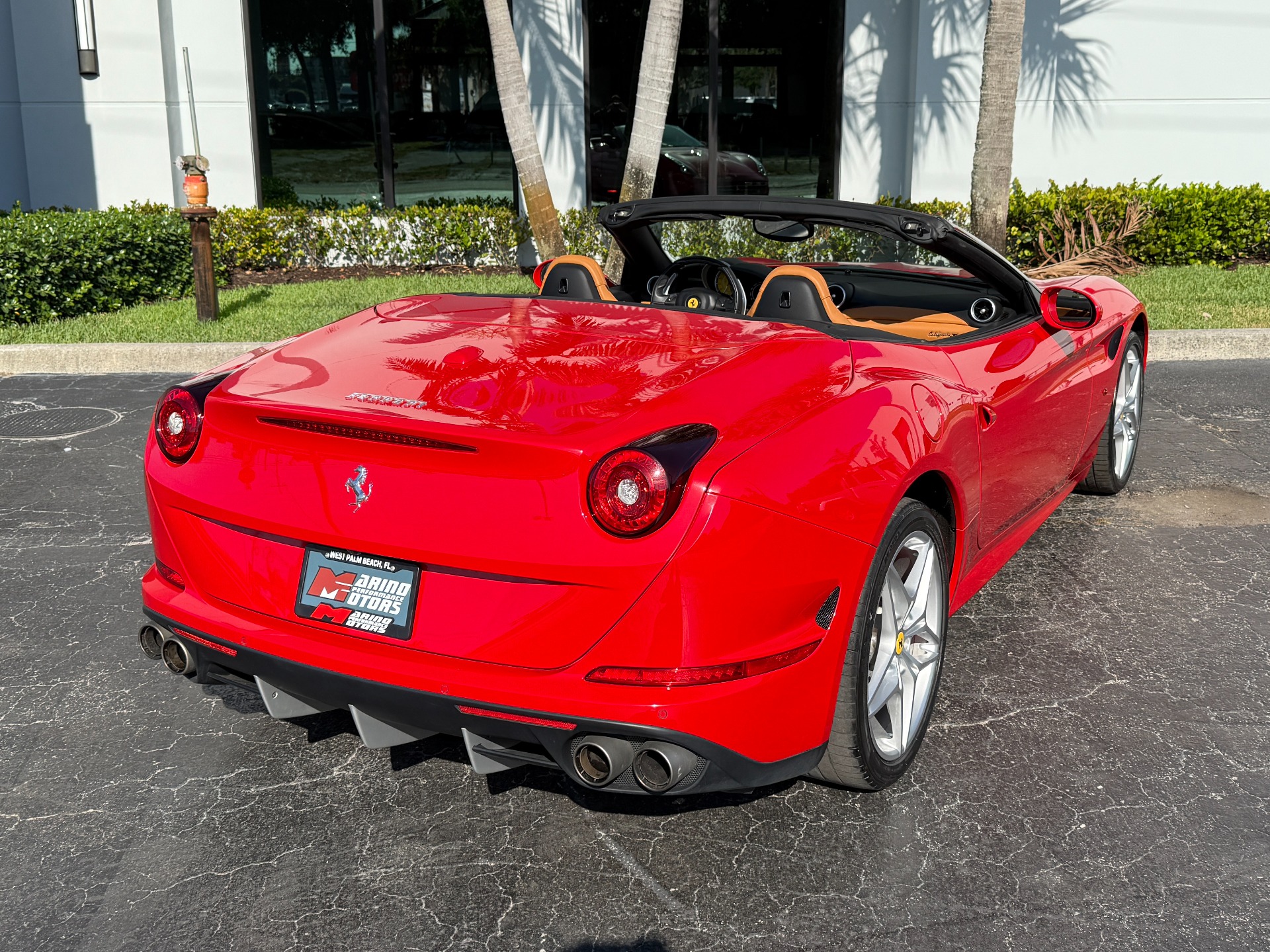Used-2017-Ferrari-California-T