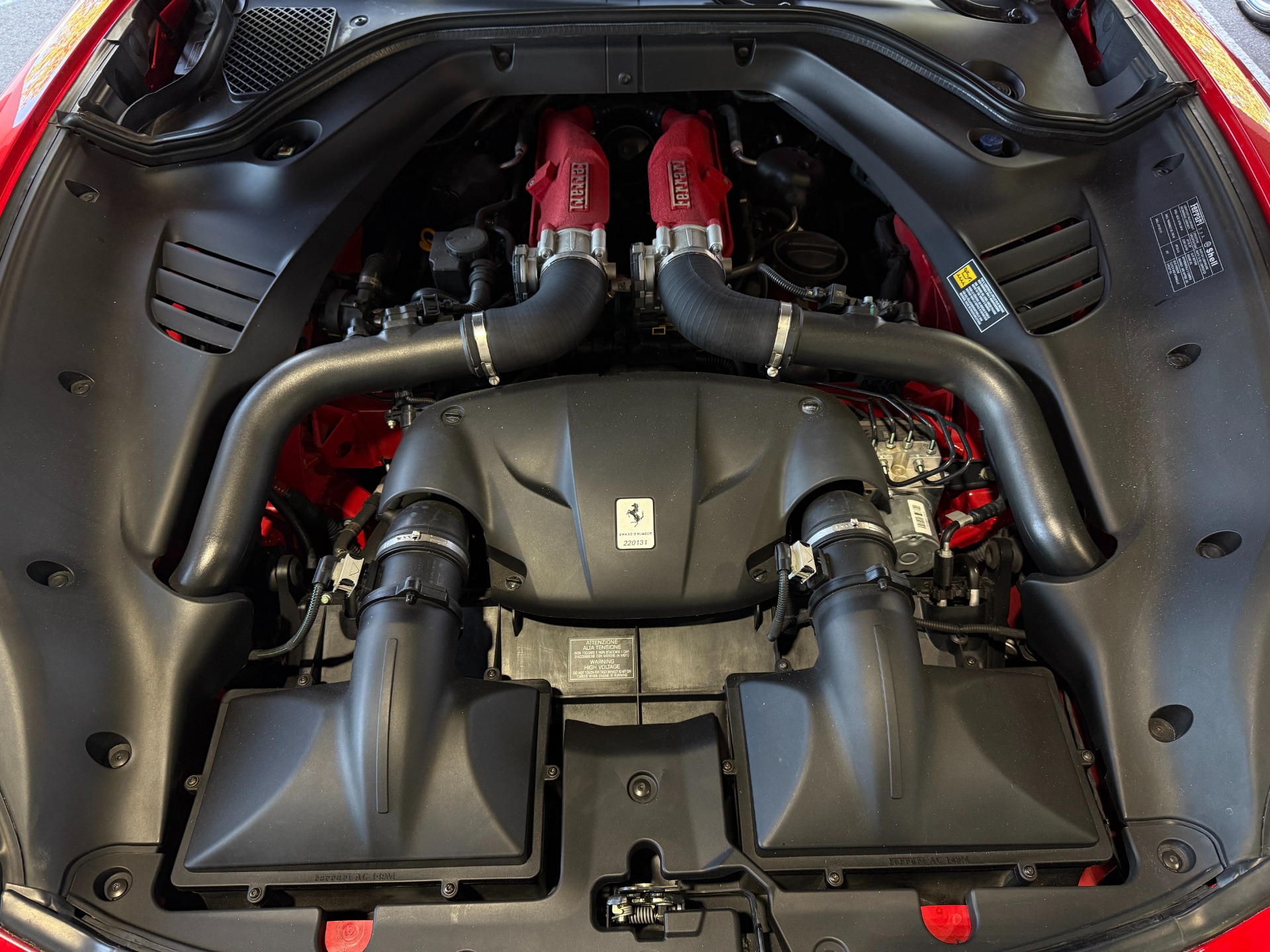 Used-2017-Ferrari-California-T