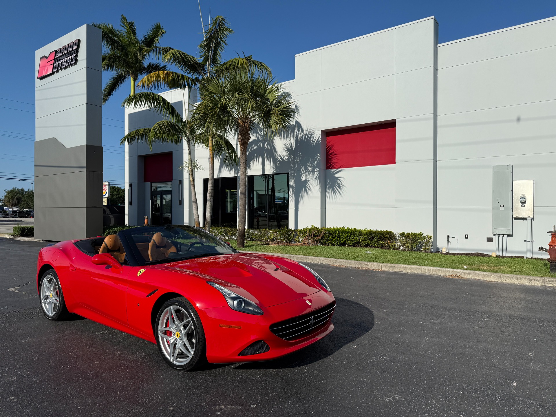 Used-2017-Ferrari-California-T